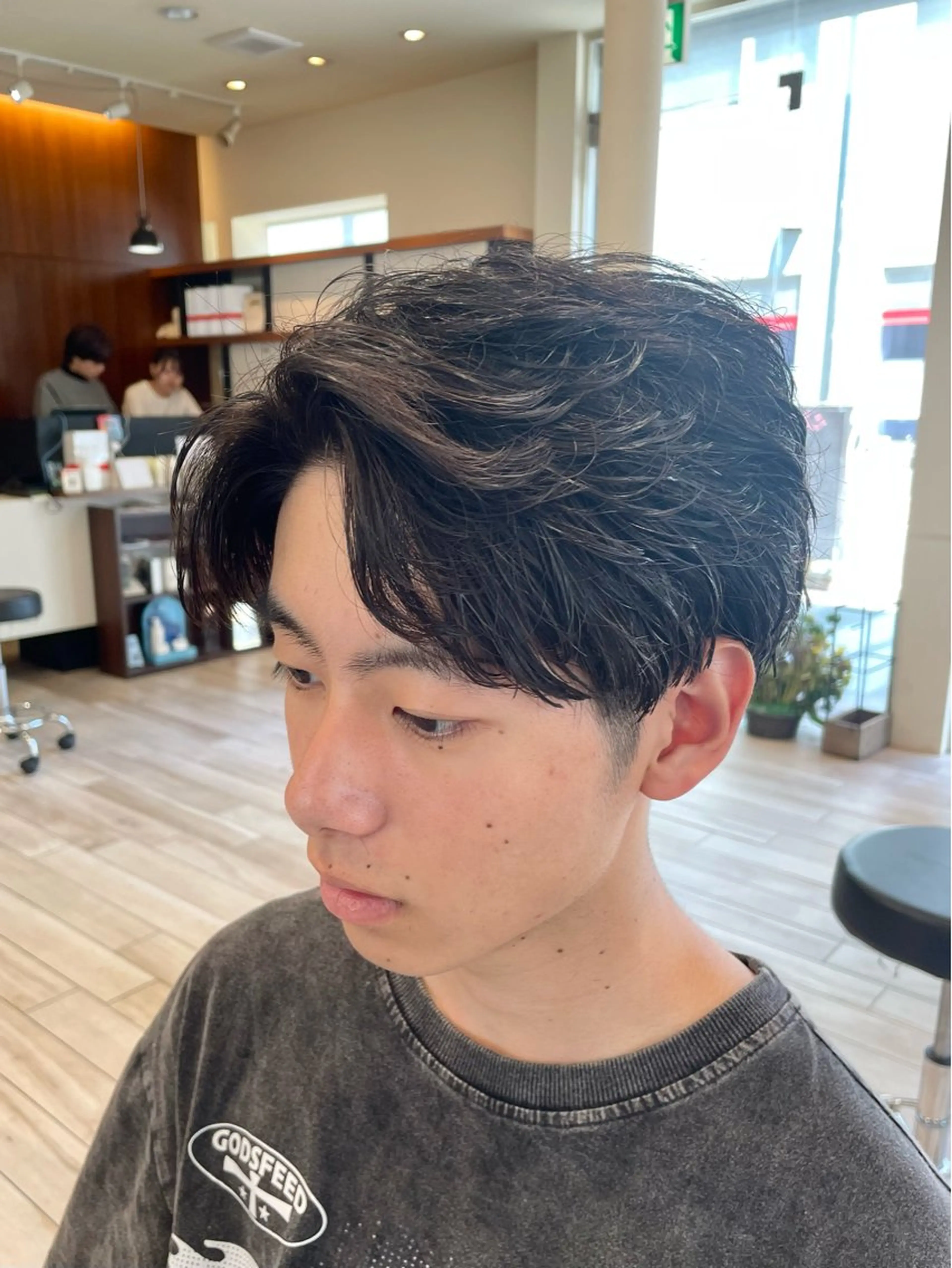 ショート パーマ メンズ フェザーパーマ メンズパーマ カット パーマ パーマ/フェード🔥 佐々木波人のヘアスタイル