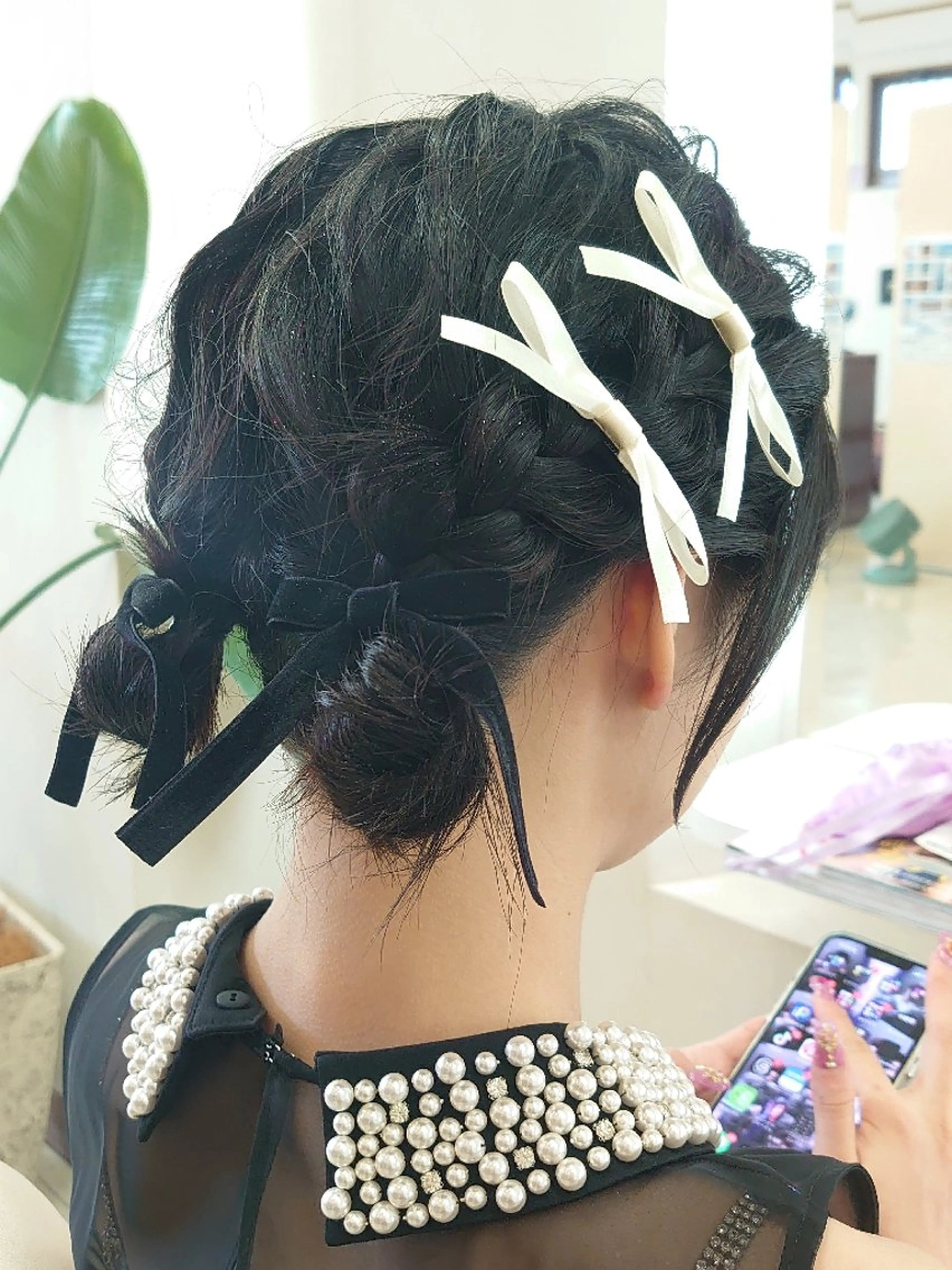 ミディアム ヘアアレンジ お団子ヘア ヘアセット ｷﾝｼﾞｮｳ ｴﾅﾐのヘアスタイル