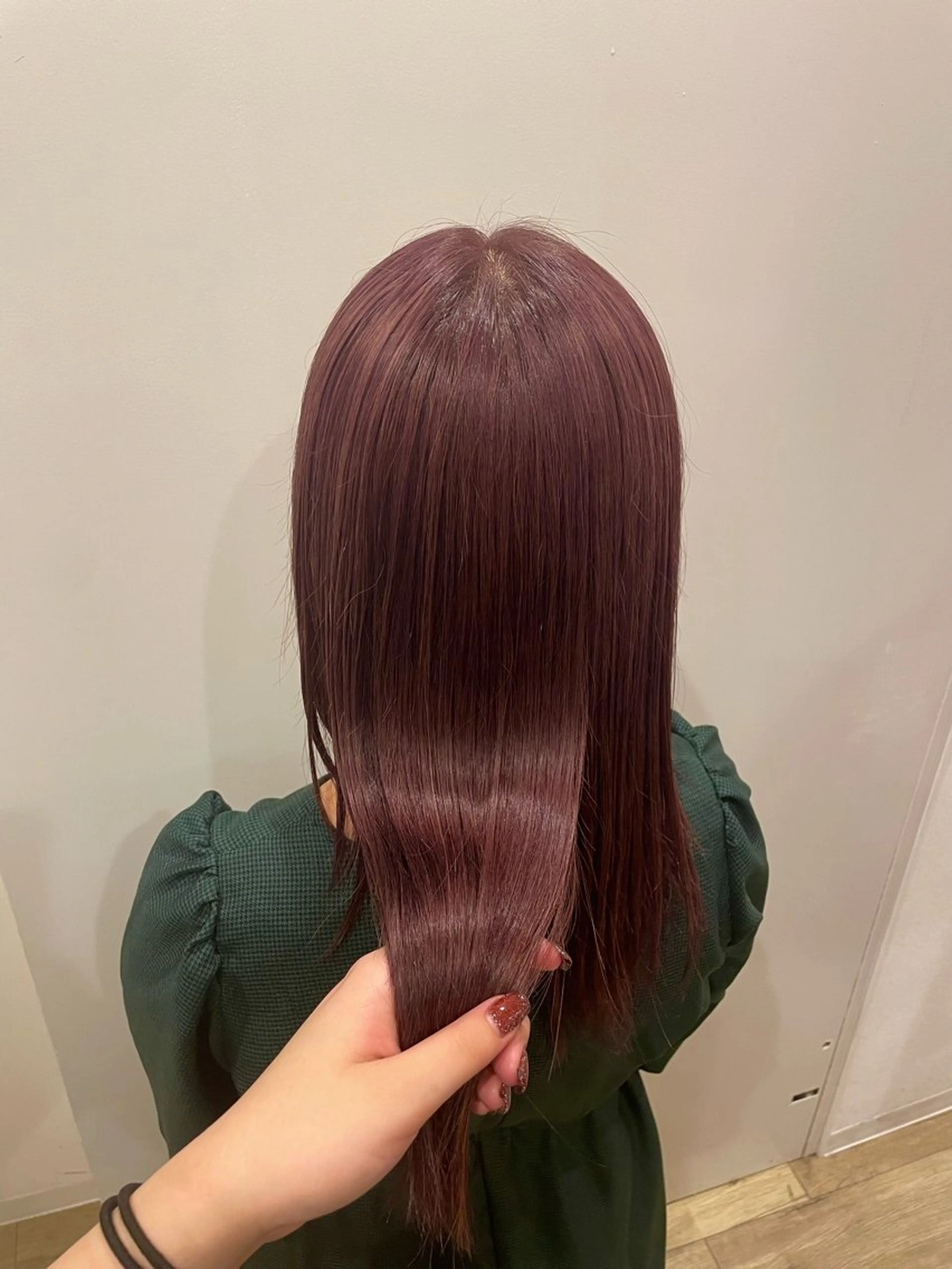 カラー ヘアーメイクス所属・ホウノ サナ モデル募集🍒のヘアスタイル