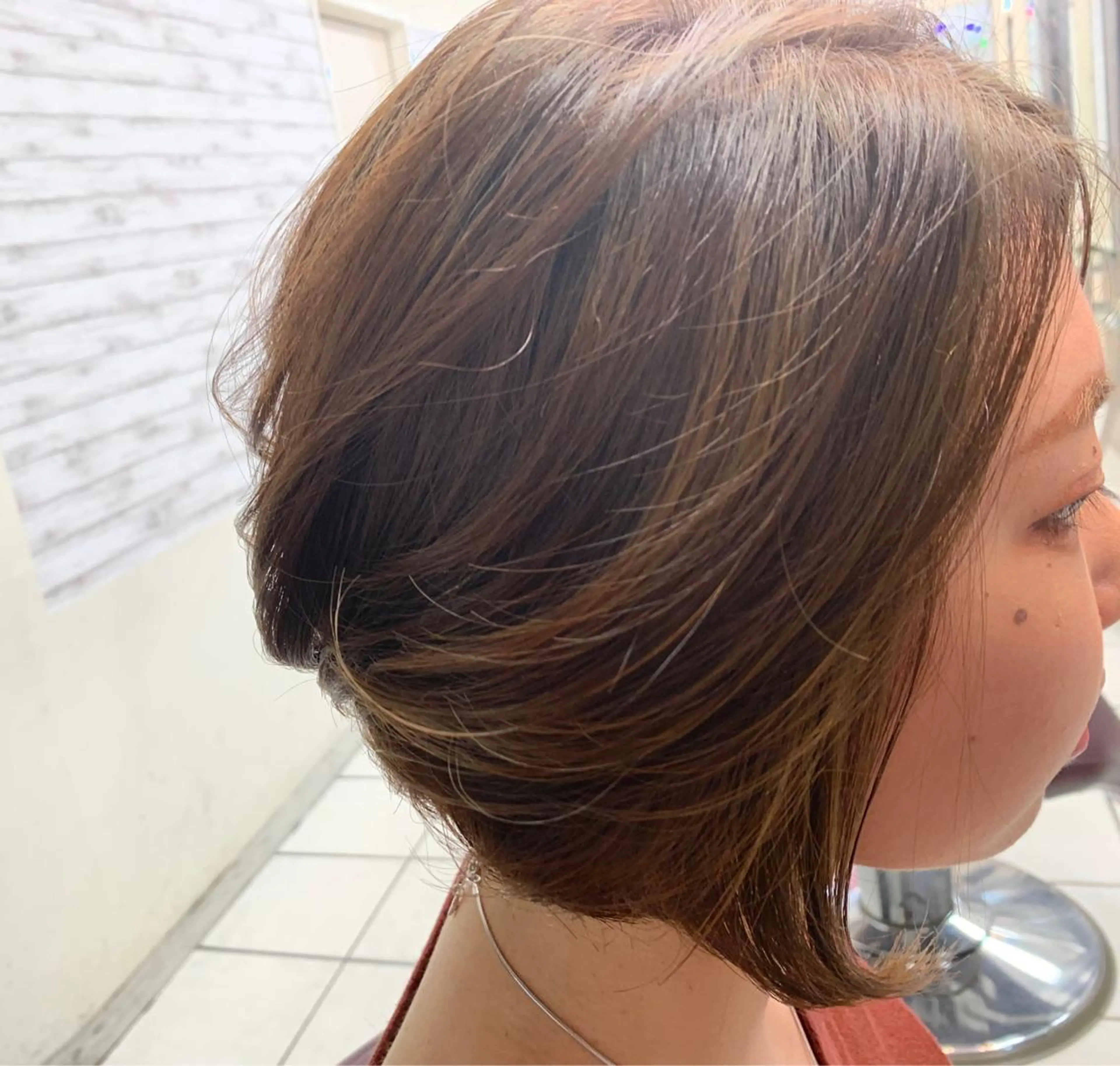 カラー 海老沼 奈月のヘアスタイル