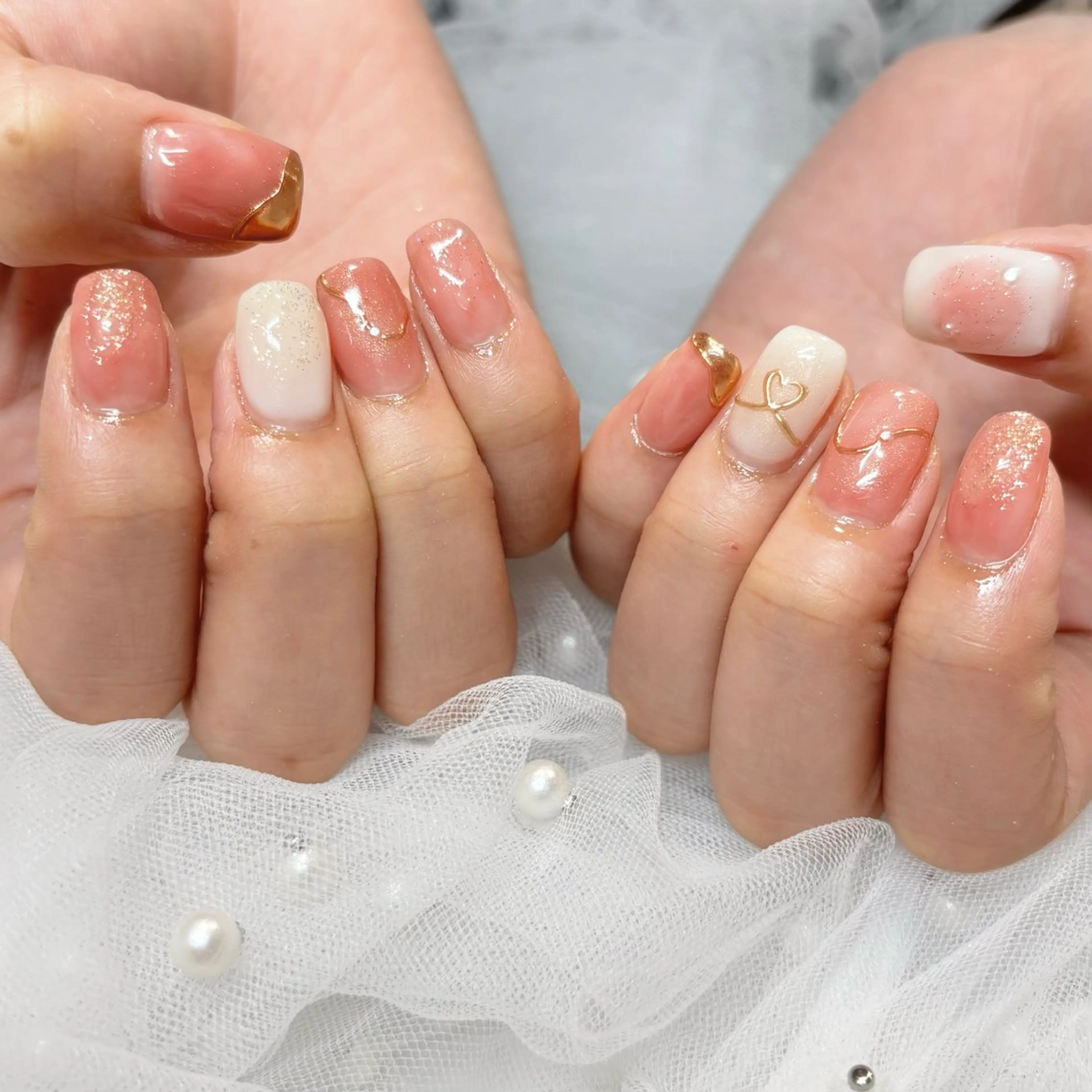 ネイル ミラーネイル 持ち込み ハンドネイル 荒巻 めいのネイルデザイン