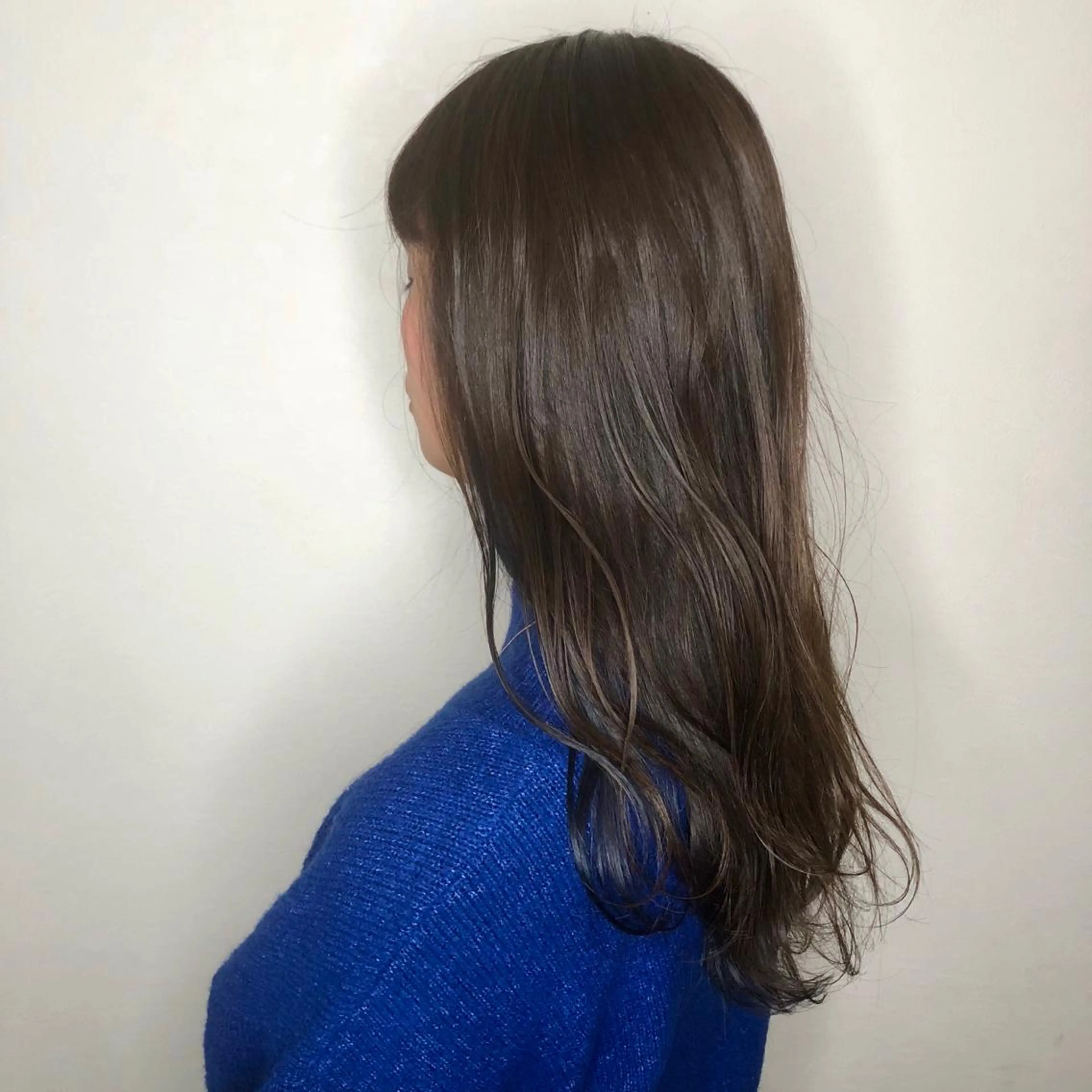 セミロング カラー アッシュ ベージュカラー 4-rest garden （フォーレストガーデン）所属・金井 直樹のヘアスタイル