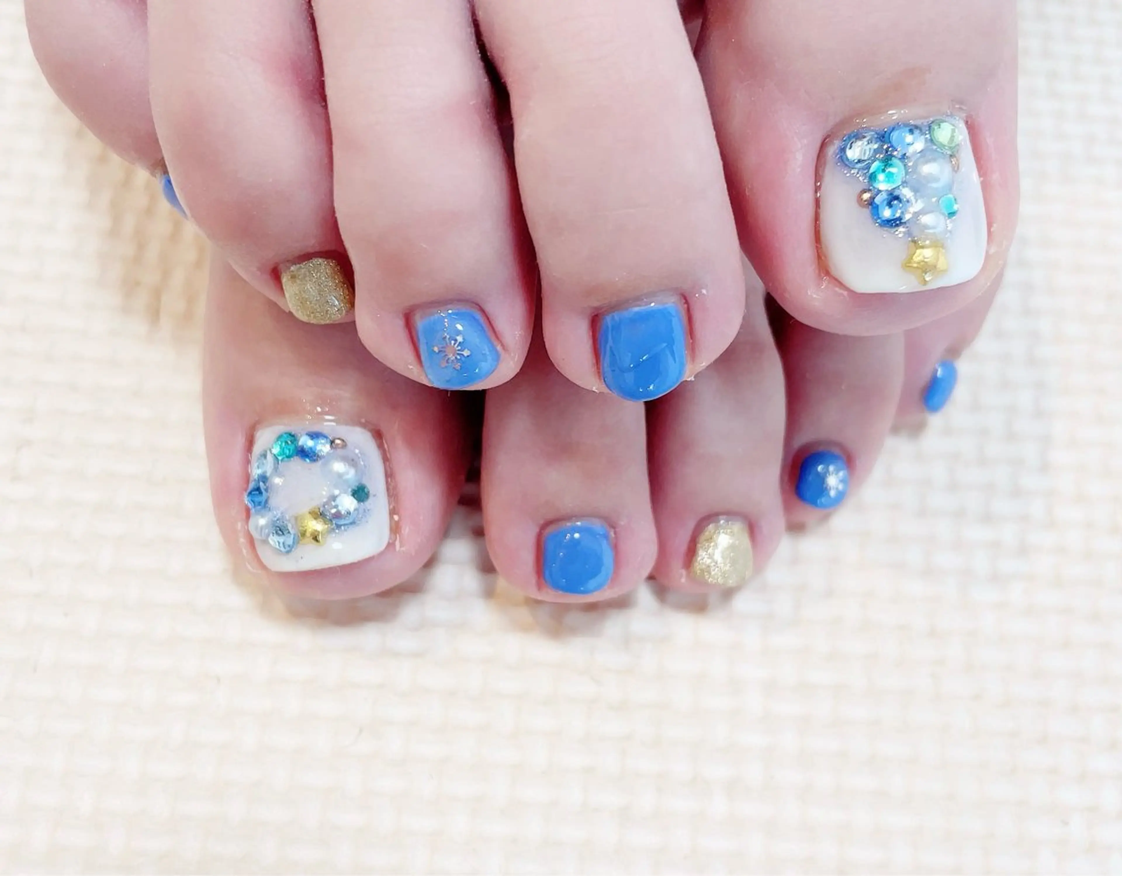 ネイル manis .のネイルデザイン