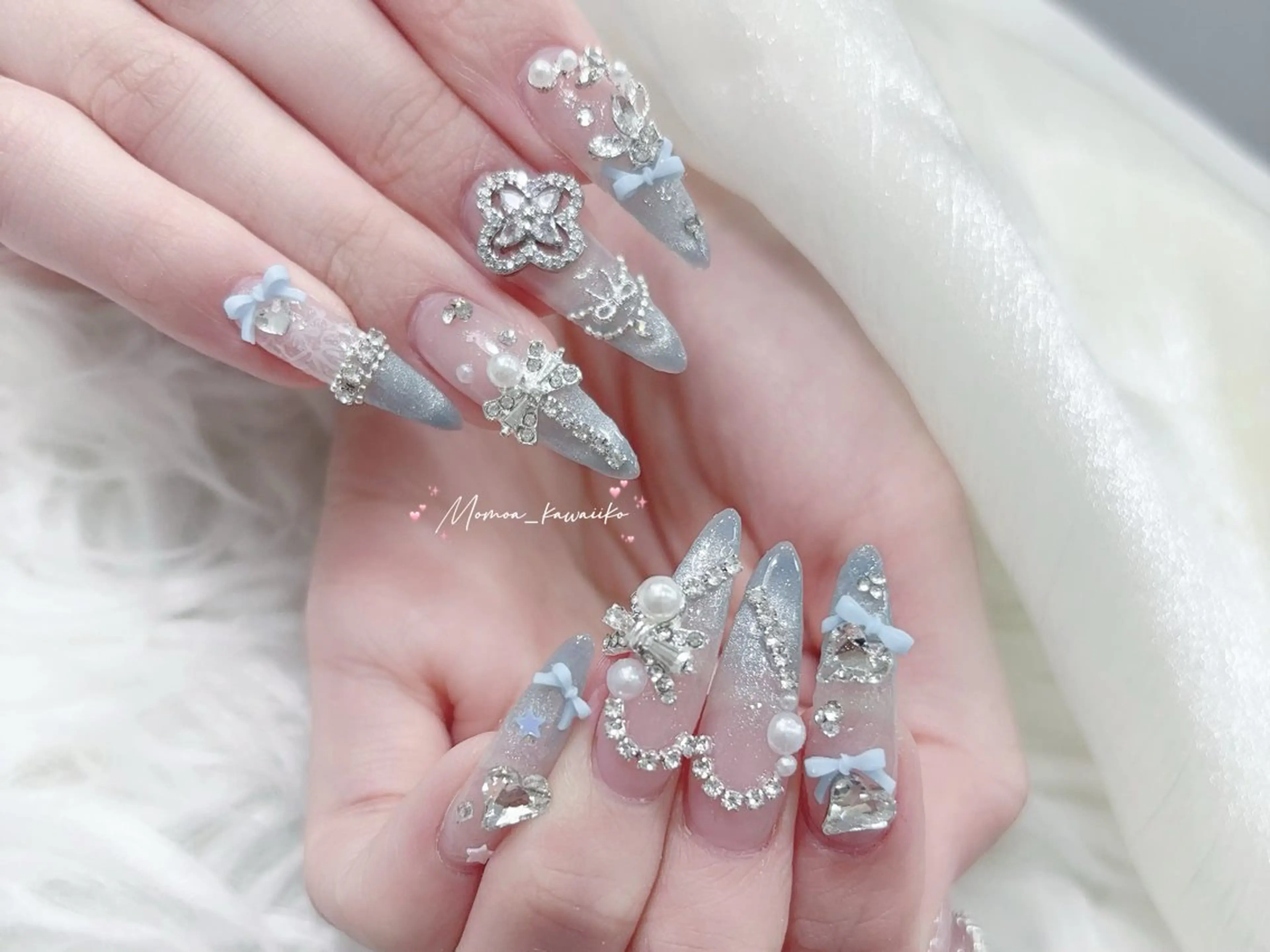 ネイル 成人式 マグネットネイル 大理石ネイル(マーブル) リボン 夏ネイル ハンドネイル MoMoA Nail ネイル長さ出し専門店のネイルデザイン