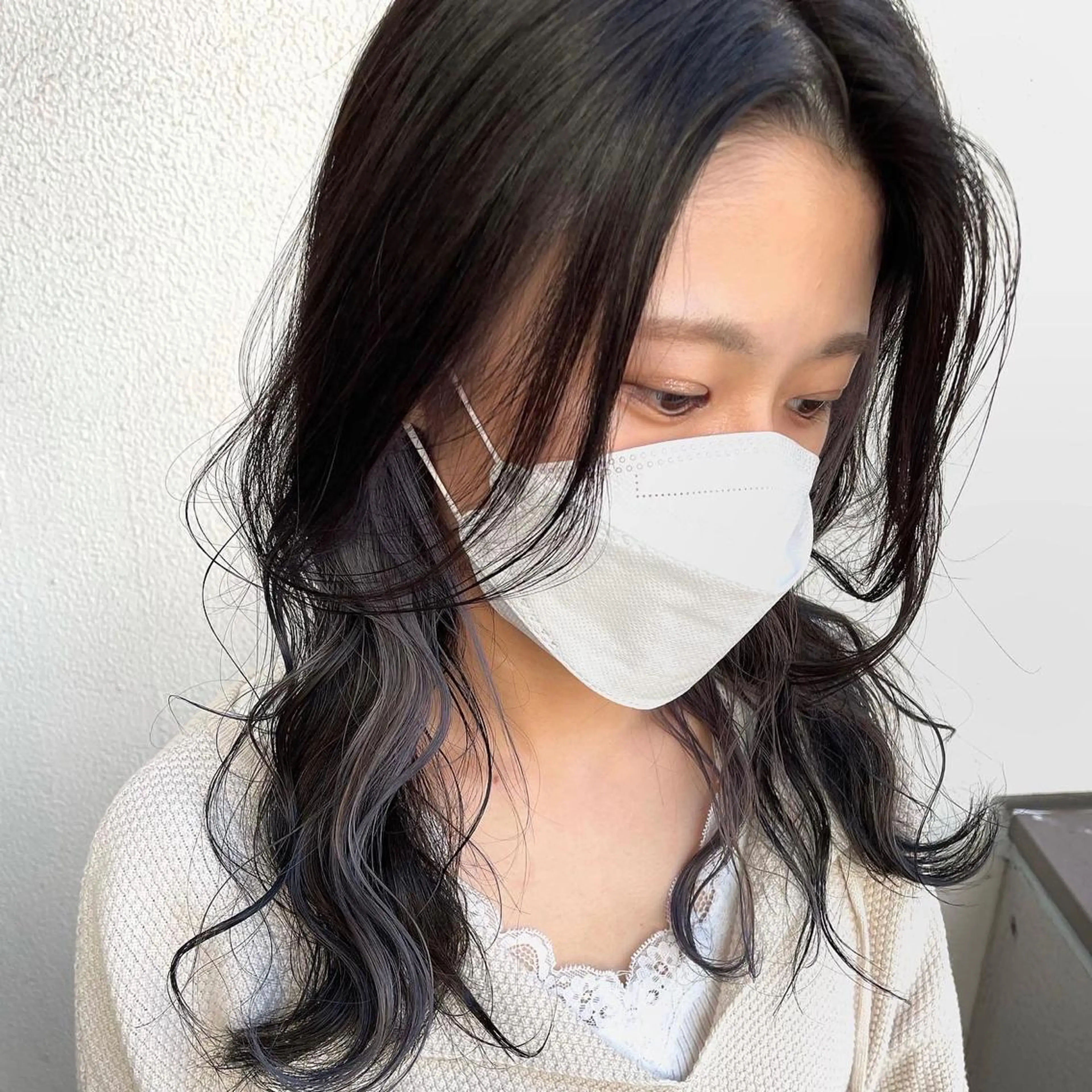 ロング カラー パーマ ヘアアレンジ メンズ キッズ ネイル マツエク・マツパ アイブロウ 透明感カラー・レイヤ ー🎀amika🎀のヘアスタイル