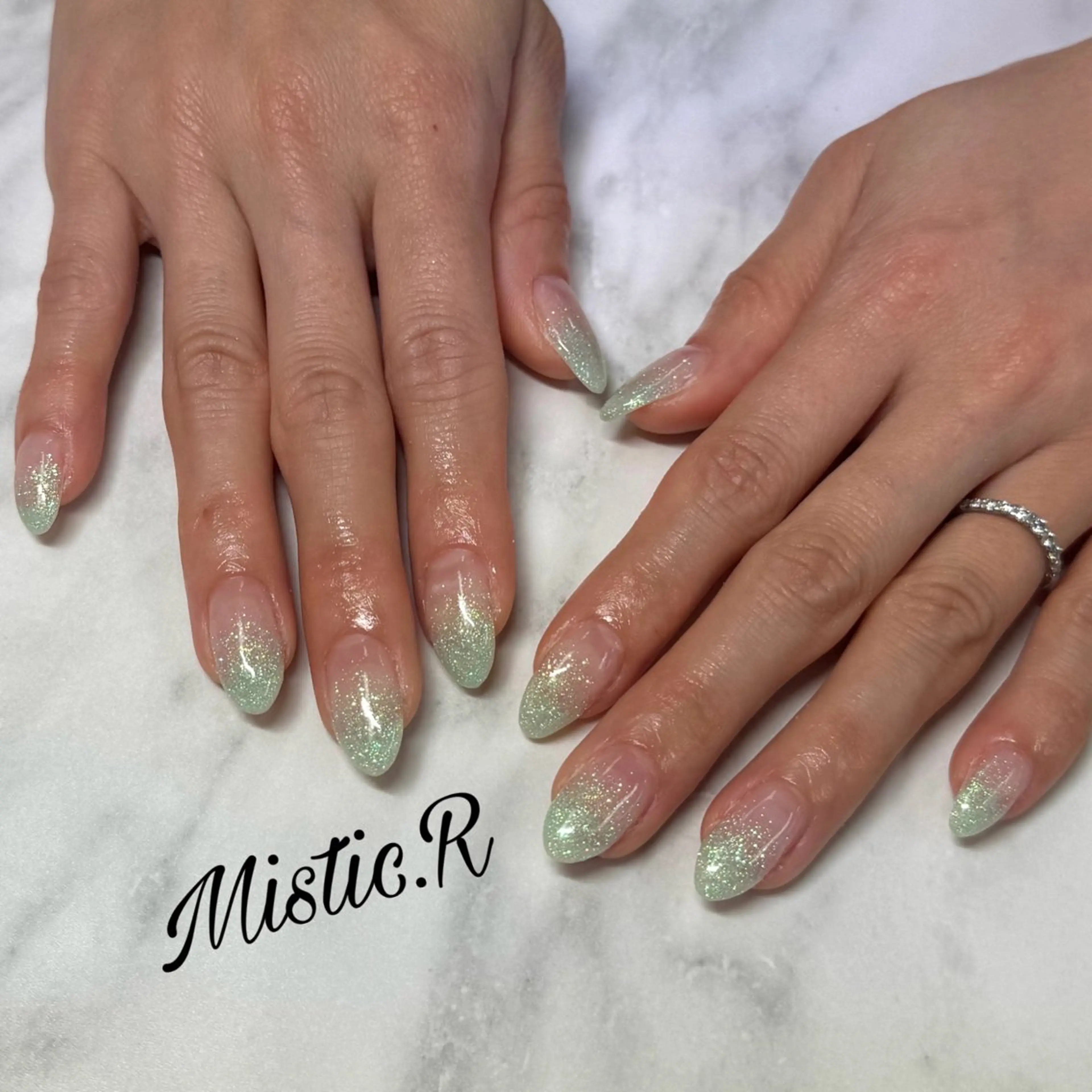 ネイル ハンドネイル Mistic.R 渋谷のマツエク・マツパデザイン