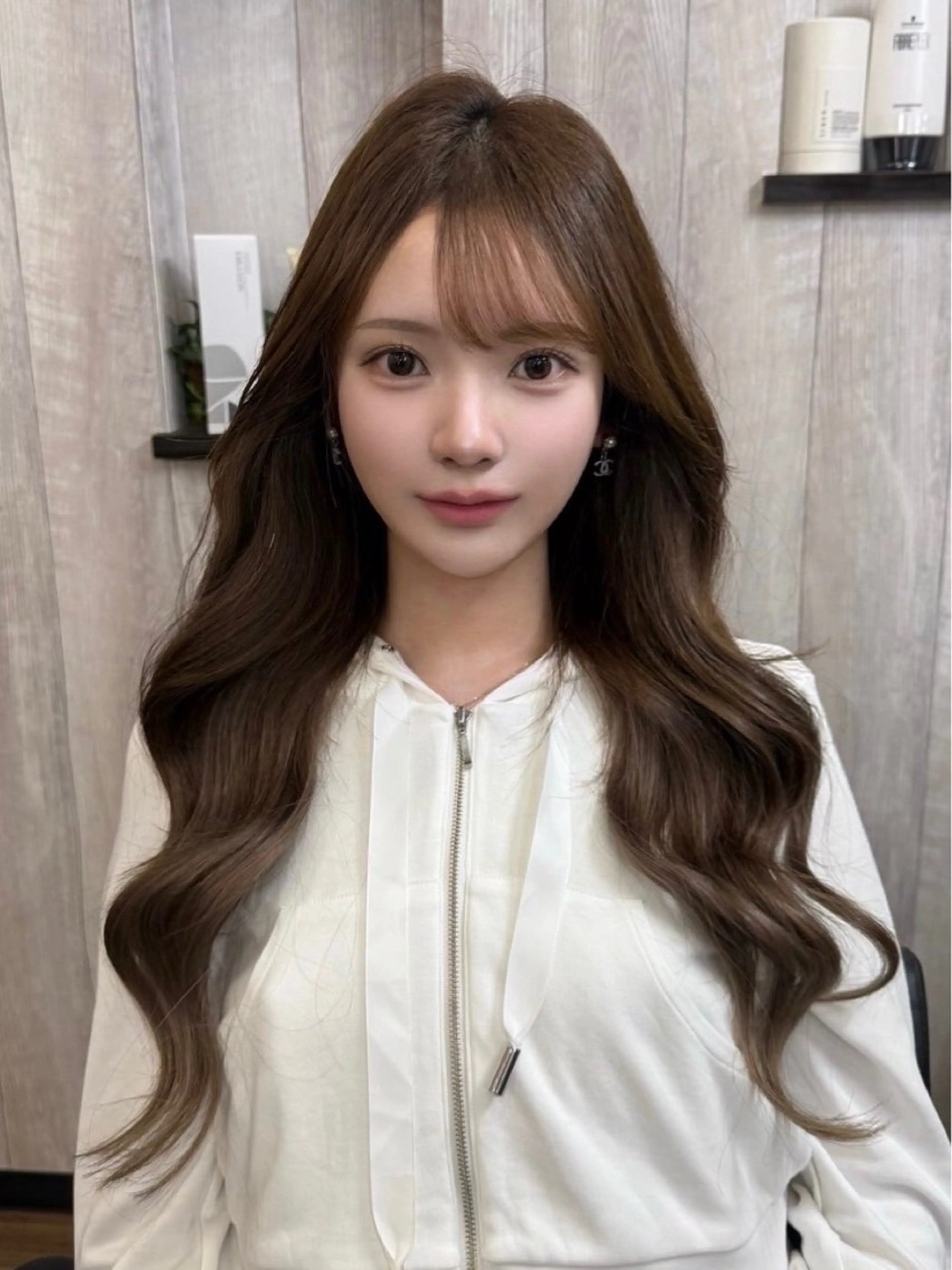 ロング エクステ Nexus所属・艶髪ハイトーン特化 / moe 🦋のヘアスタイル