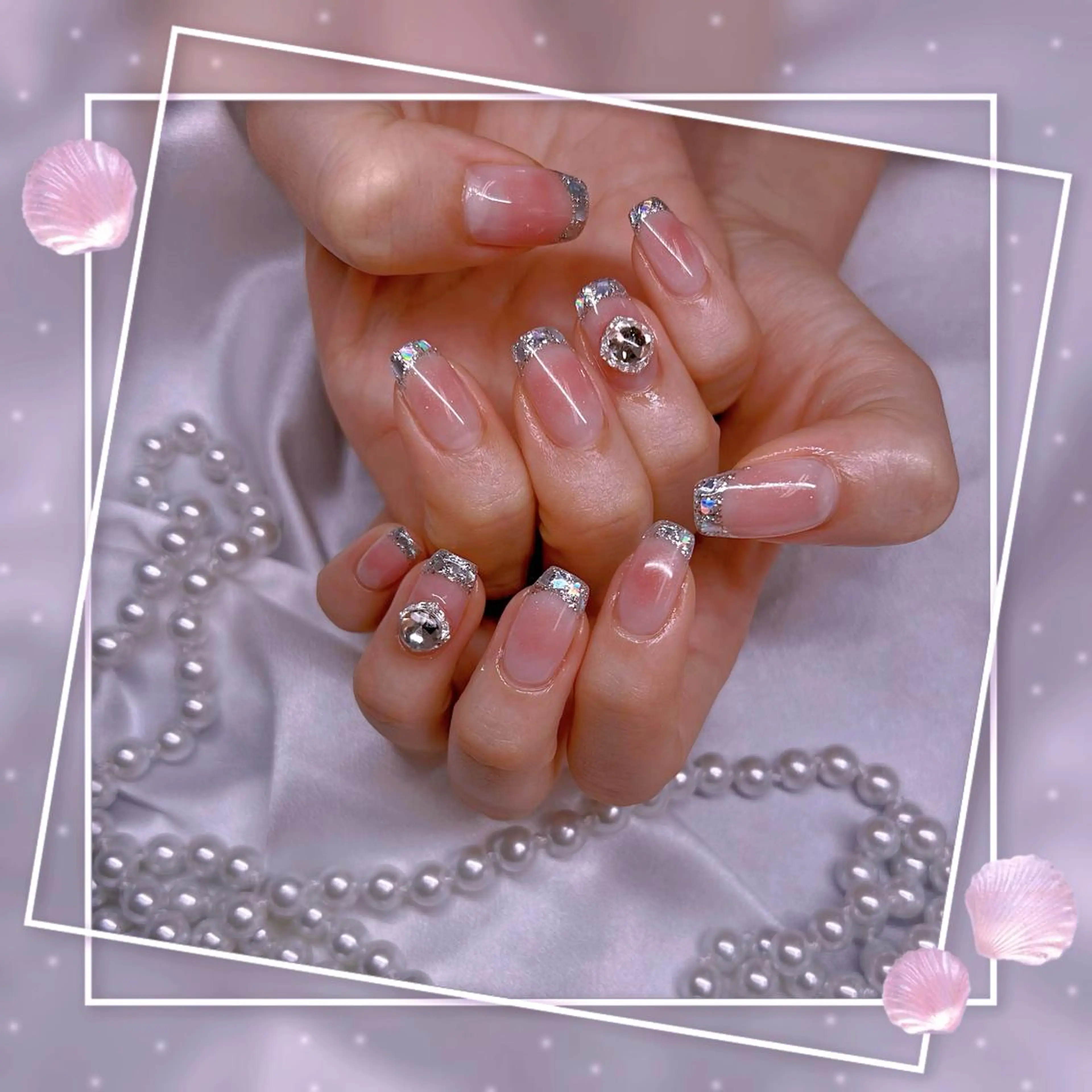 ネイル フレンチネイル キラキラネイル 韓国ネイル マグネットネイル マグネットフレンチ ハンドネイル ハンドケア Chill Nailsalonのネイルデザイン