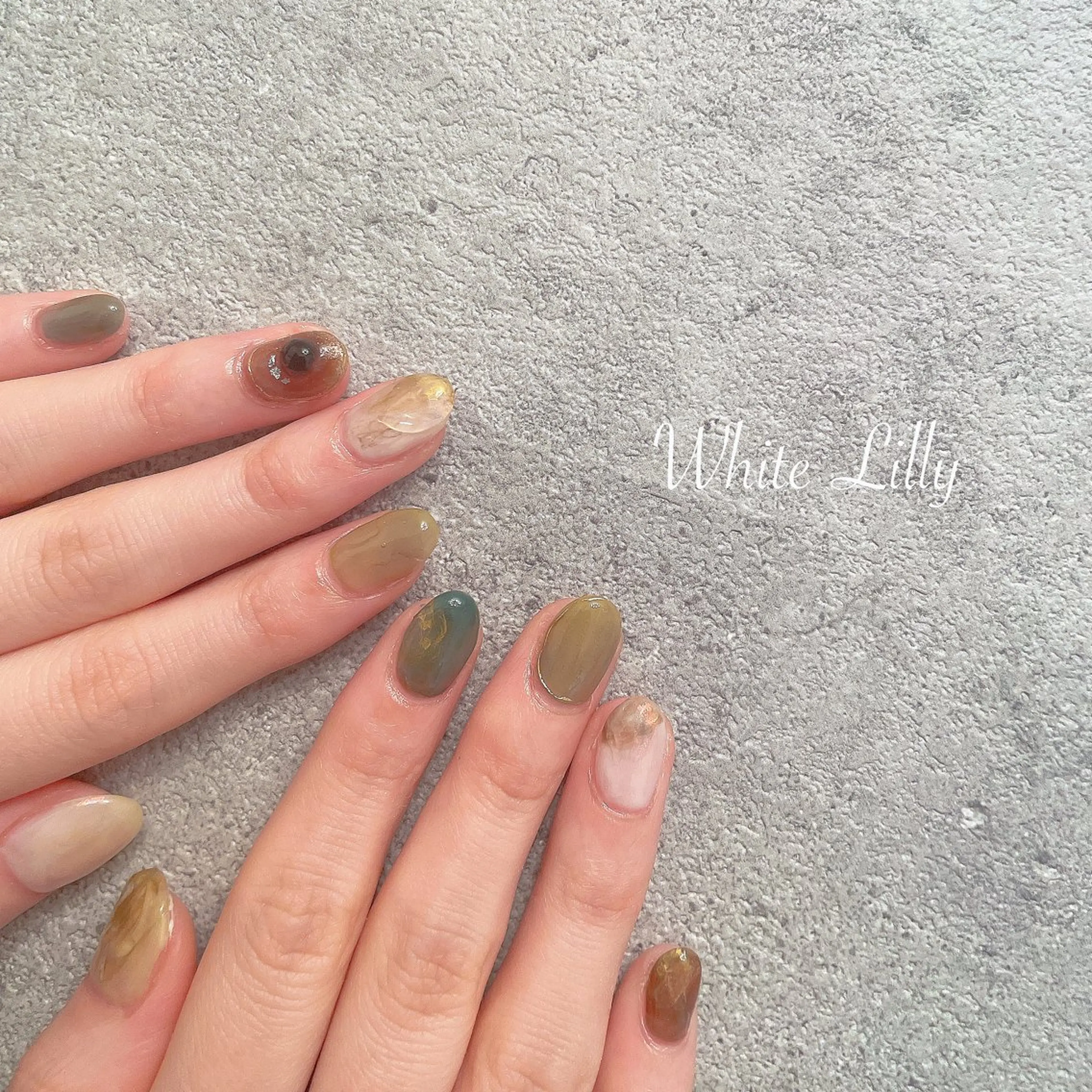 ネイル ハンドネイル White lily所属・牧田 雅世のネイルデザイン