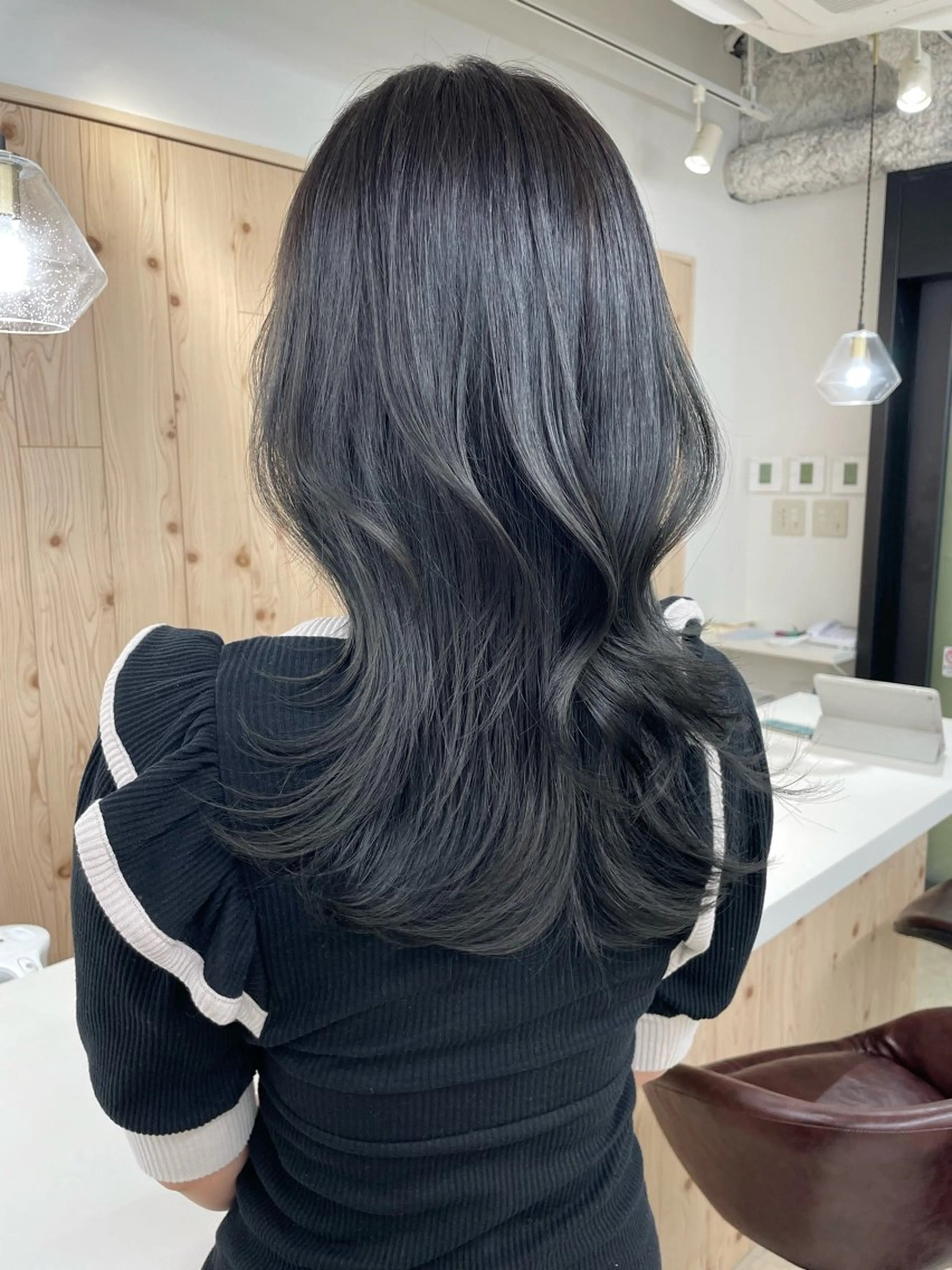 ロング カラー カット ヘアカラー トリートメント ヘアセット 新宿/韓国ヘア/ 髪質改善ストレートのヘアスタイル