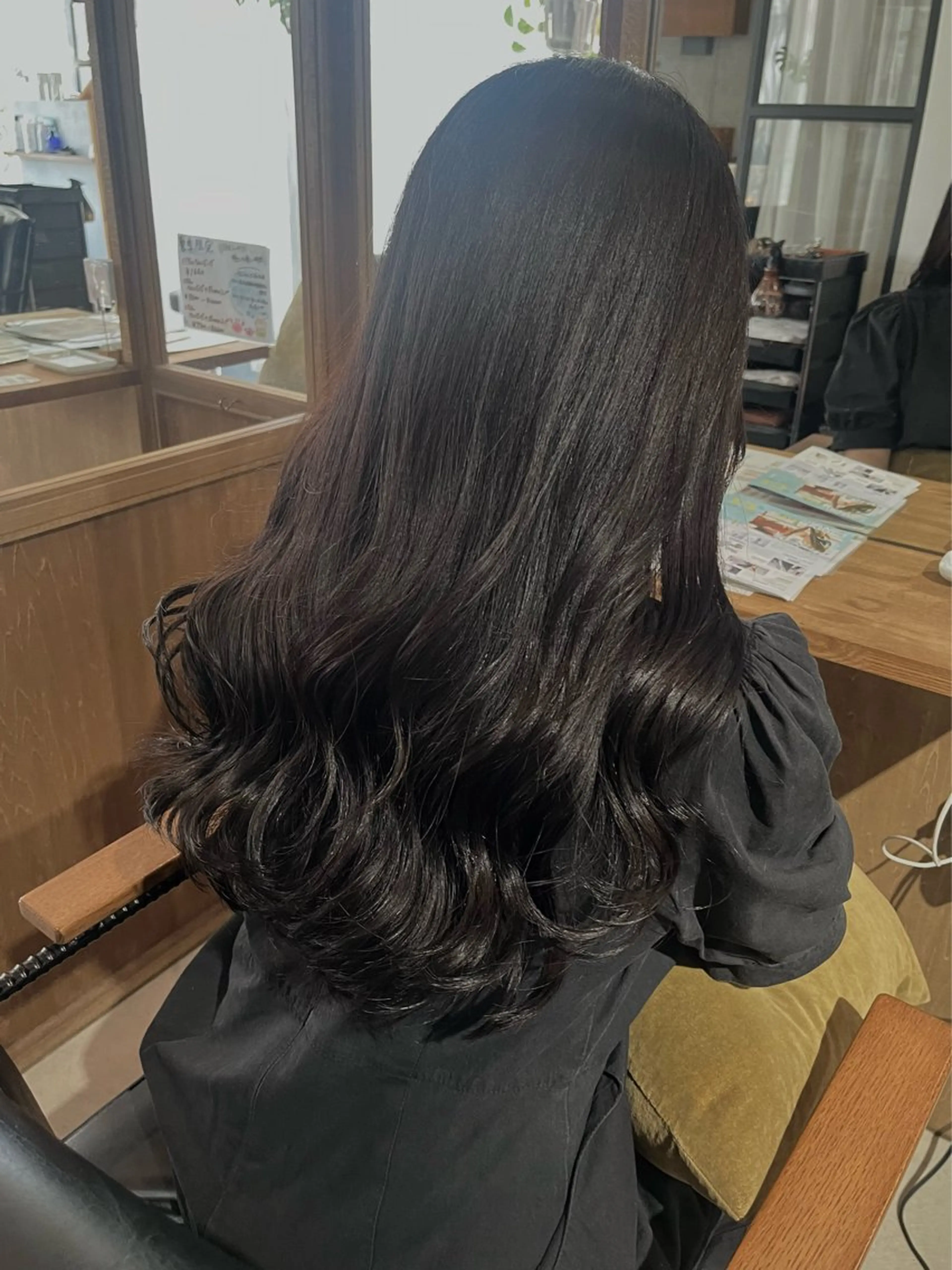 ロング カット ヘアカラー FERIA池田 神原萌花のヘアスタイル