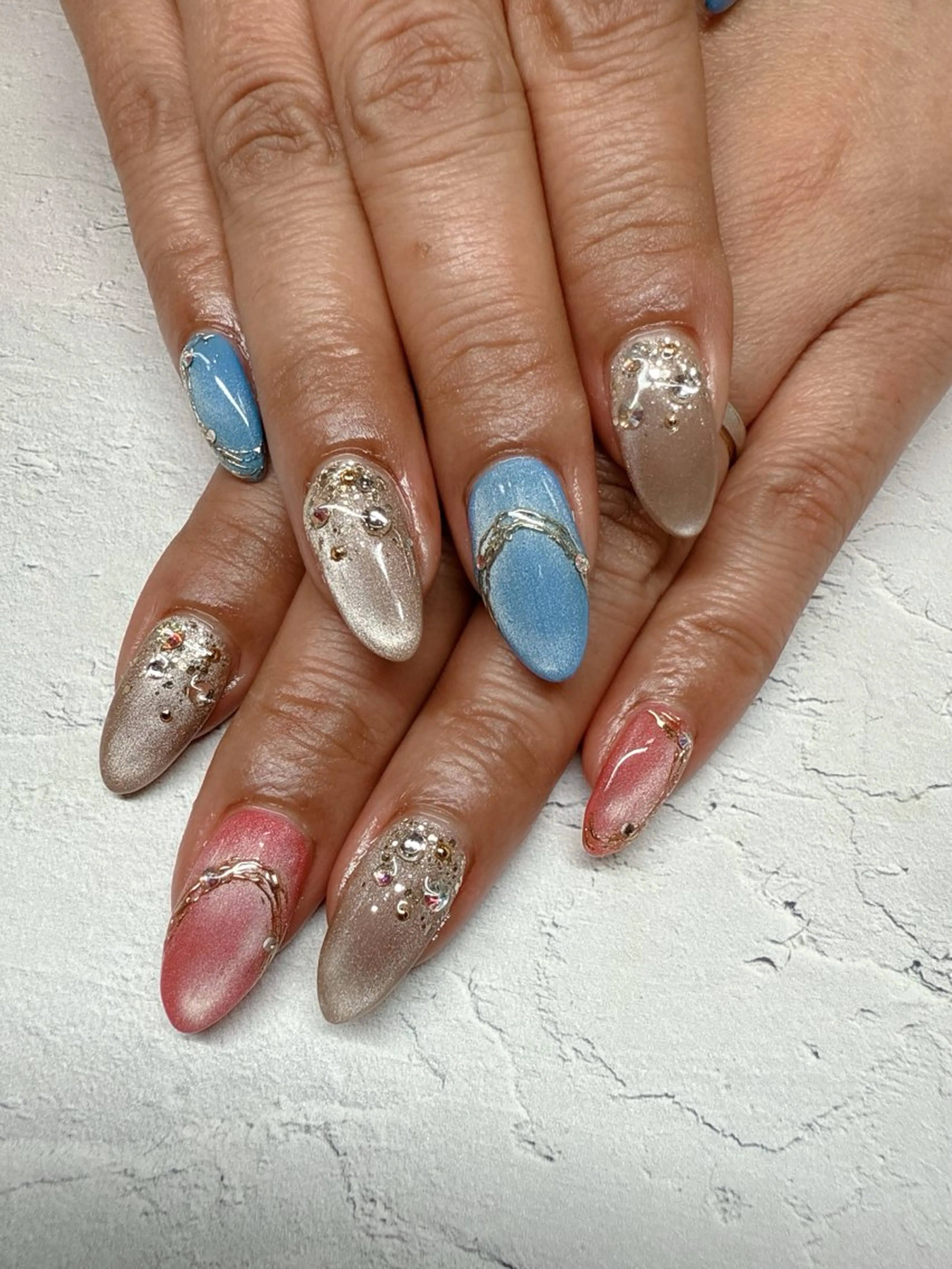 ネイル マグネットネイル ハンドネイル nailist SATO【銀座】のネイルデザイン