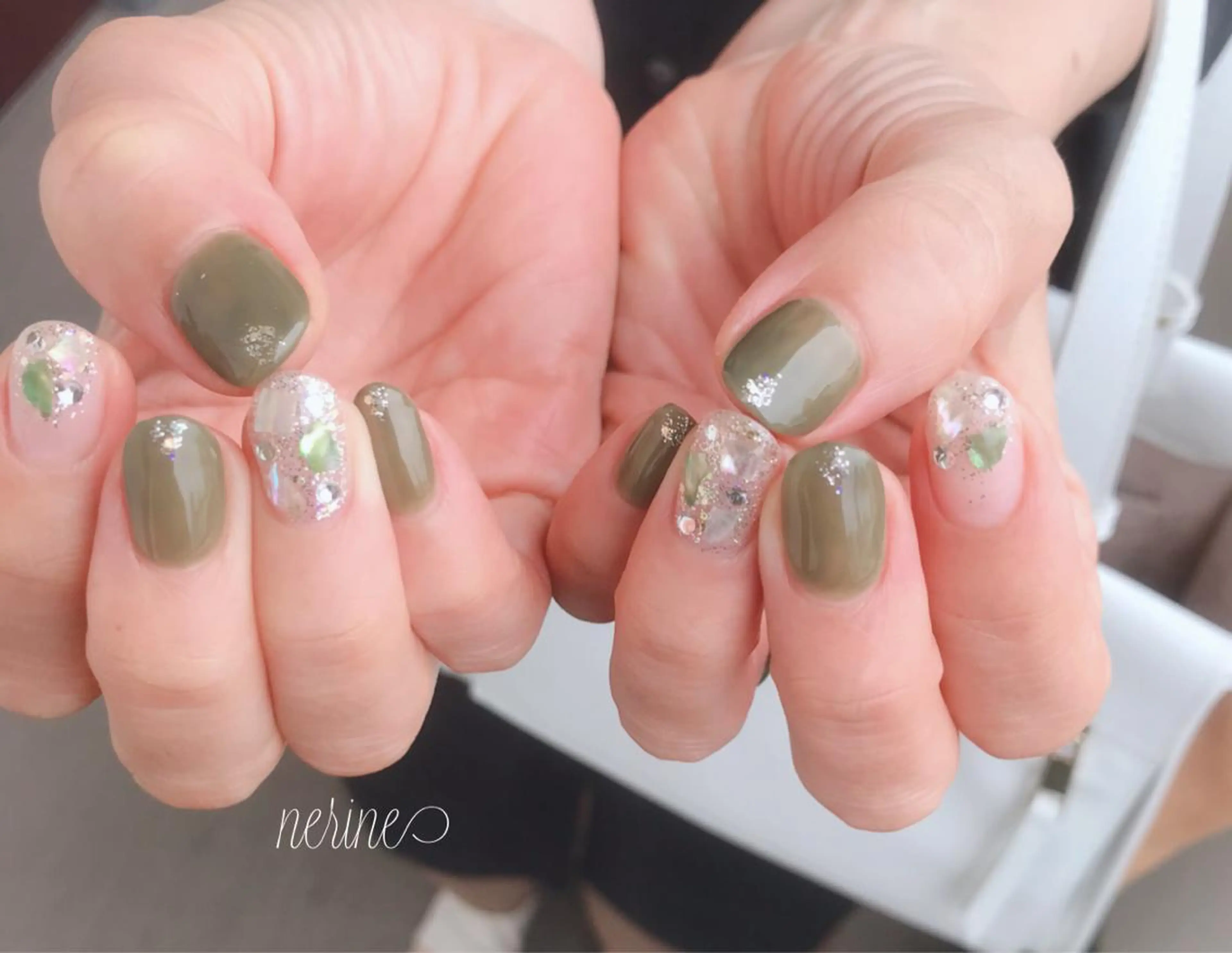 ネイル キラキラネイル NAILST Naomiのネイルデザイン