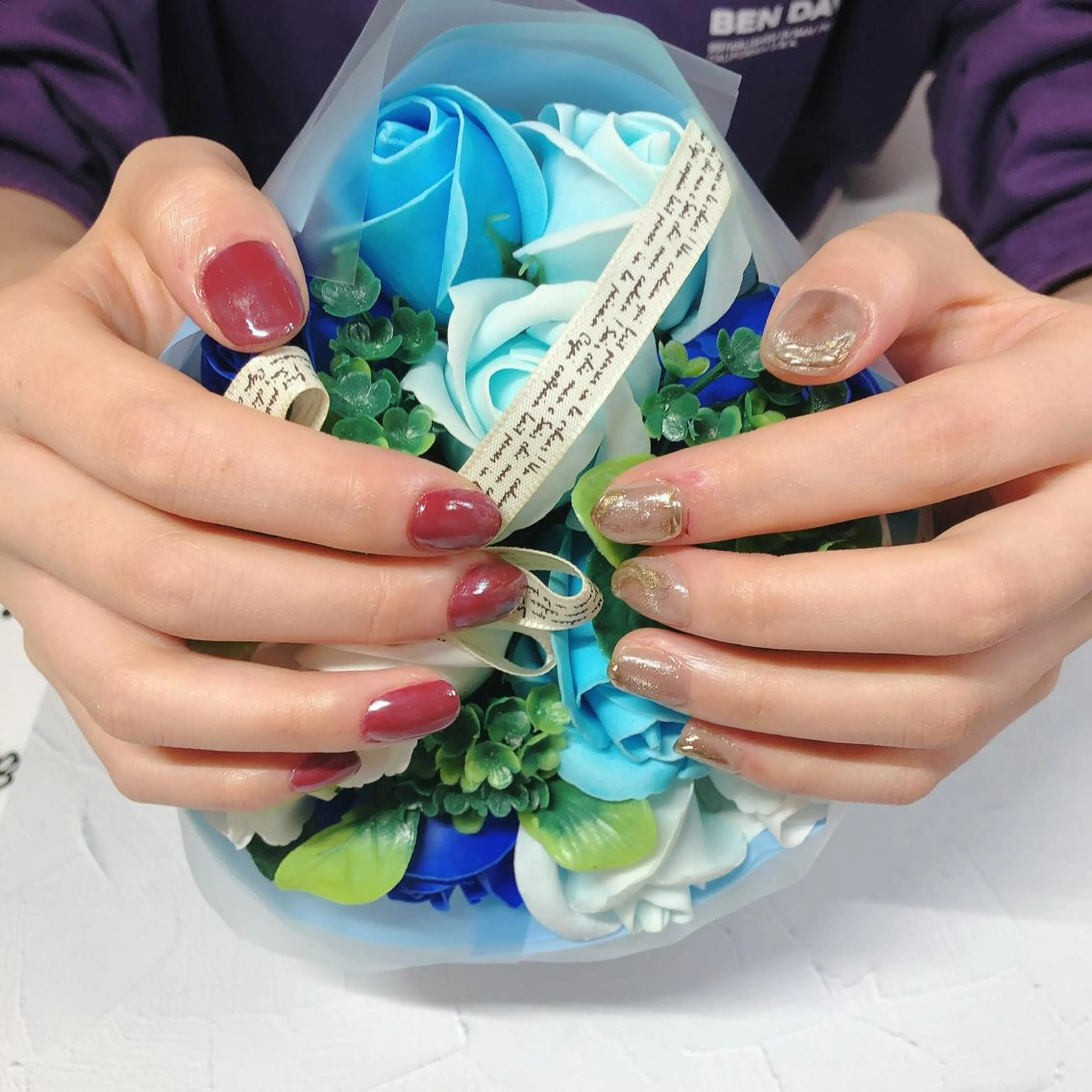 ネイル 持ち込み ニュアンスネイル 奥園 良恵のネイルデザイン