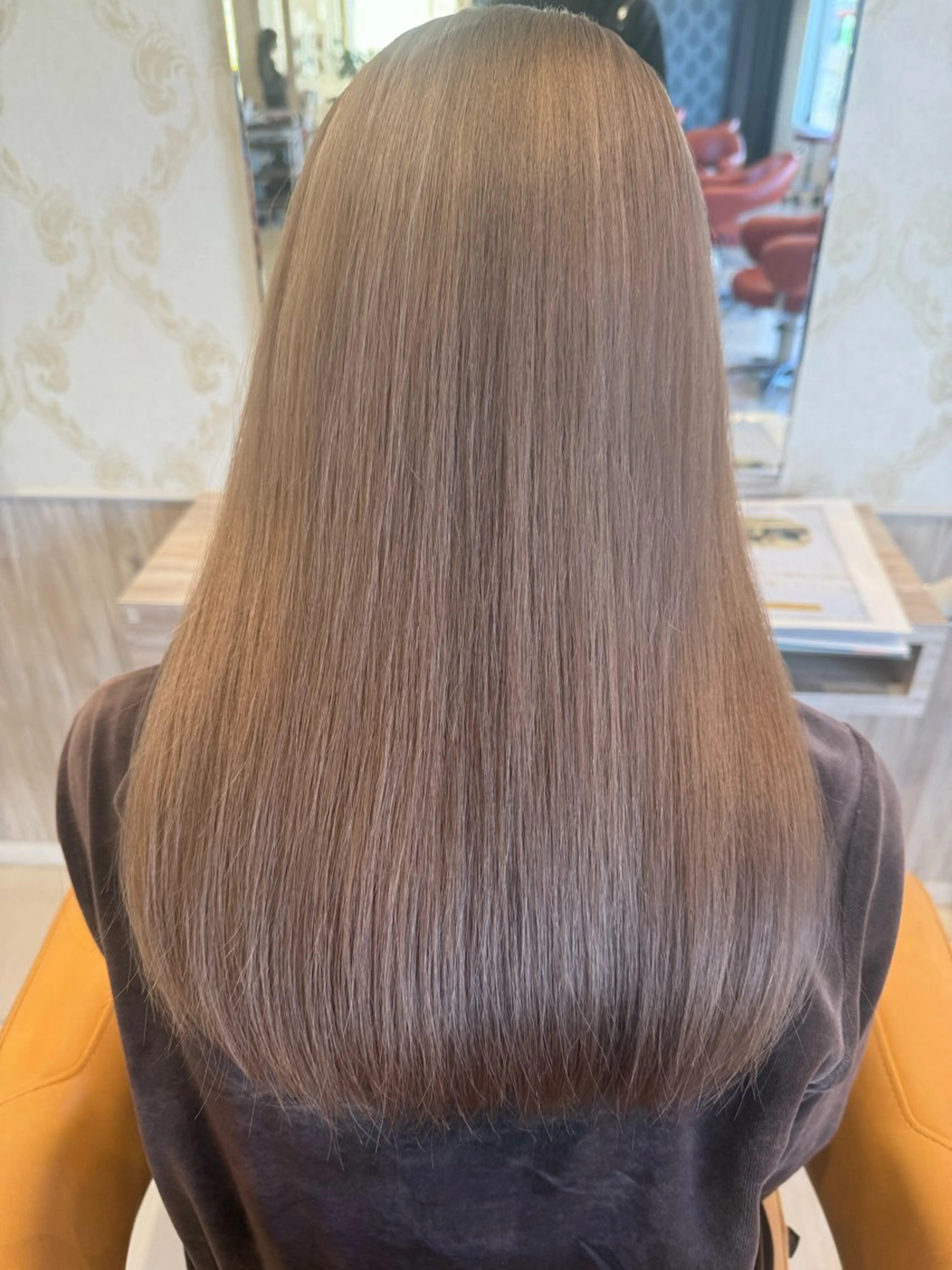 ロング ヘアカラー 永井 悠斗のヘアスタイル