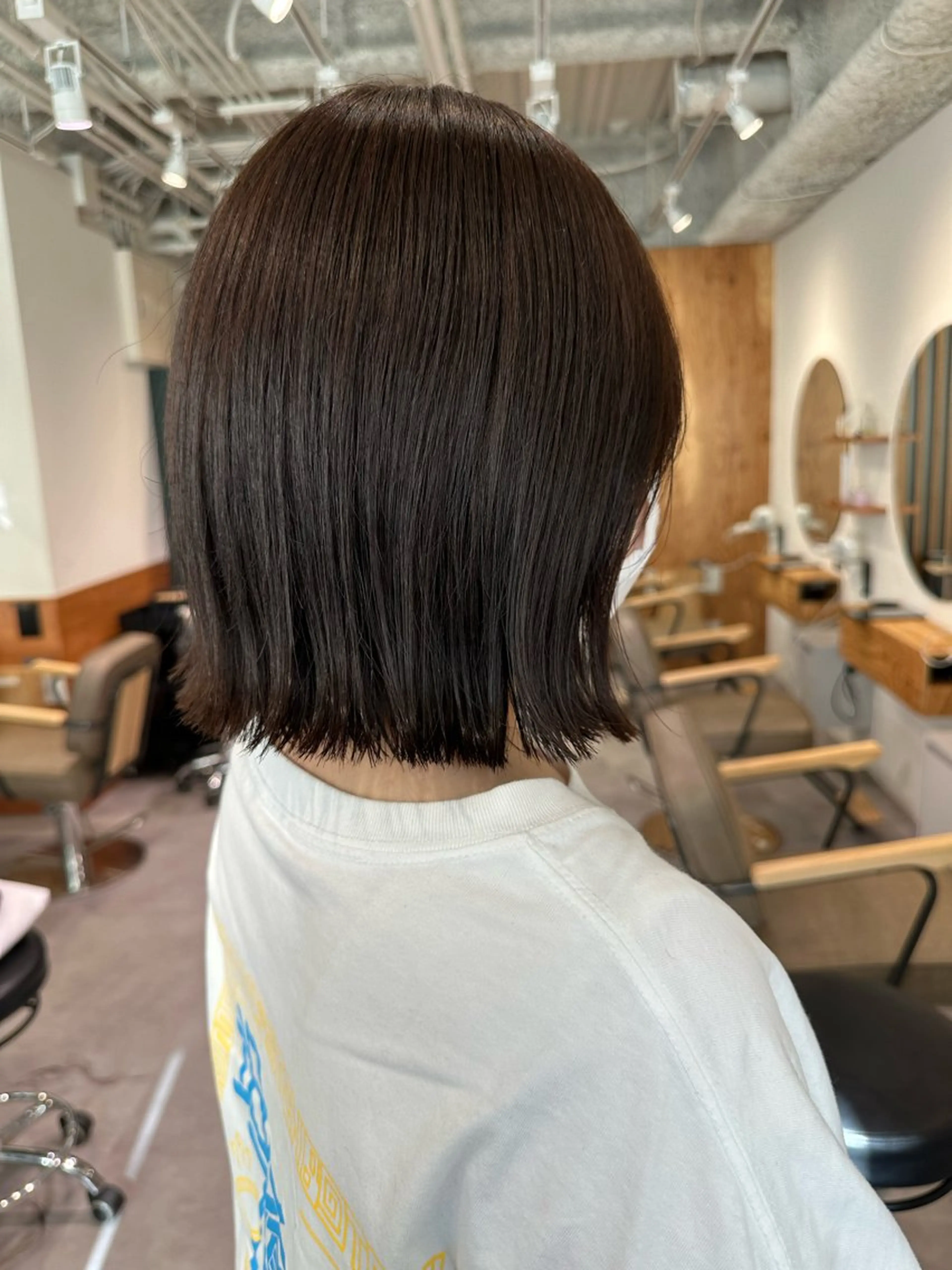 ショート 切りっぱなしボブ ボブ sea by luvismけやき通り2号店所属・ボブ/ショート/ 縮毛矯正/岸本恭明のヘアスタイル