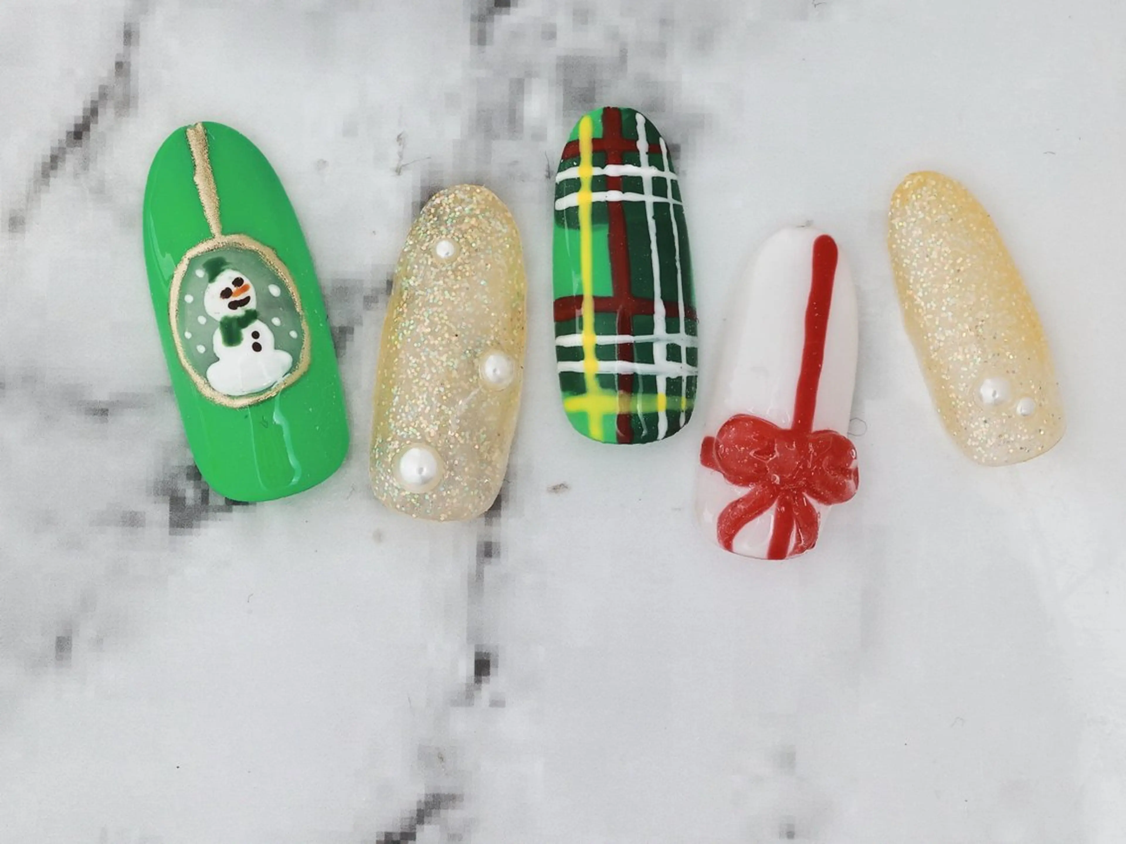 ネイル 冬ネイル クリスマス リオッサ  オブ ラグーン神戸店のエステ・リラクイメージ