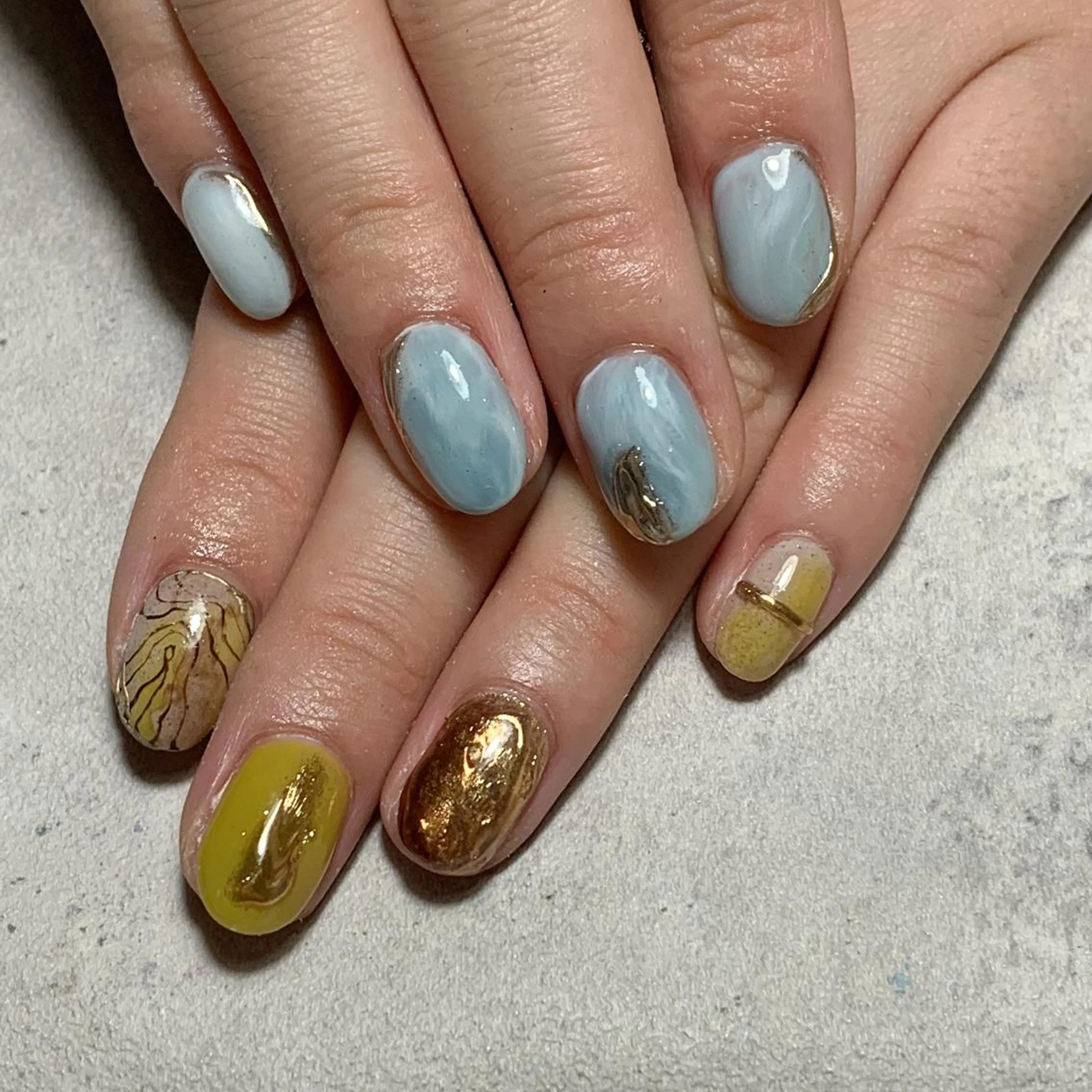 ネイル atelier　FIORITURA所属・FIORITURA aiのネイルデザイン