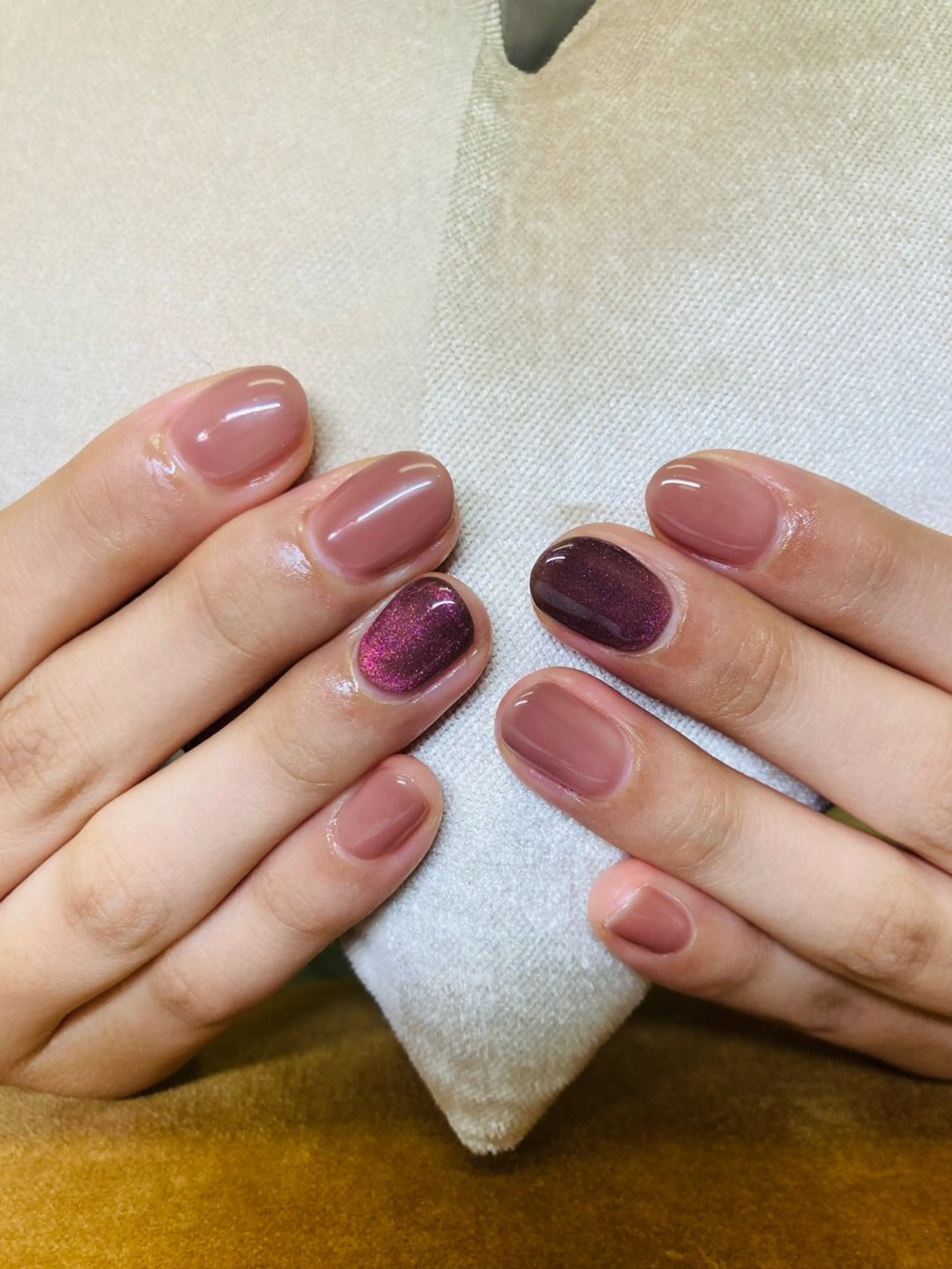 ネイル ECLAT エクラ所属・寺山 千鶴のネイルデザイン