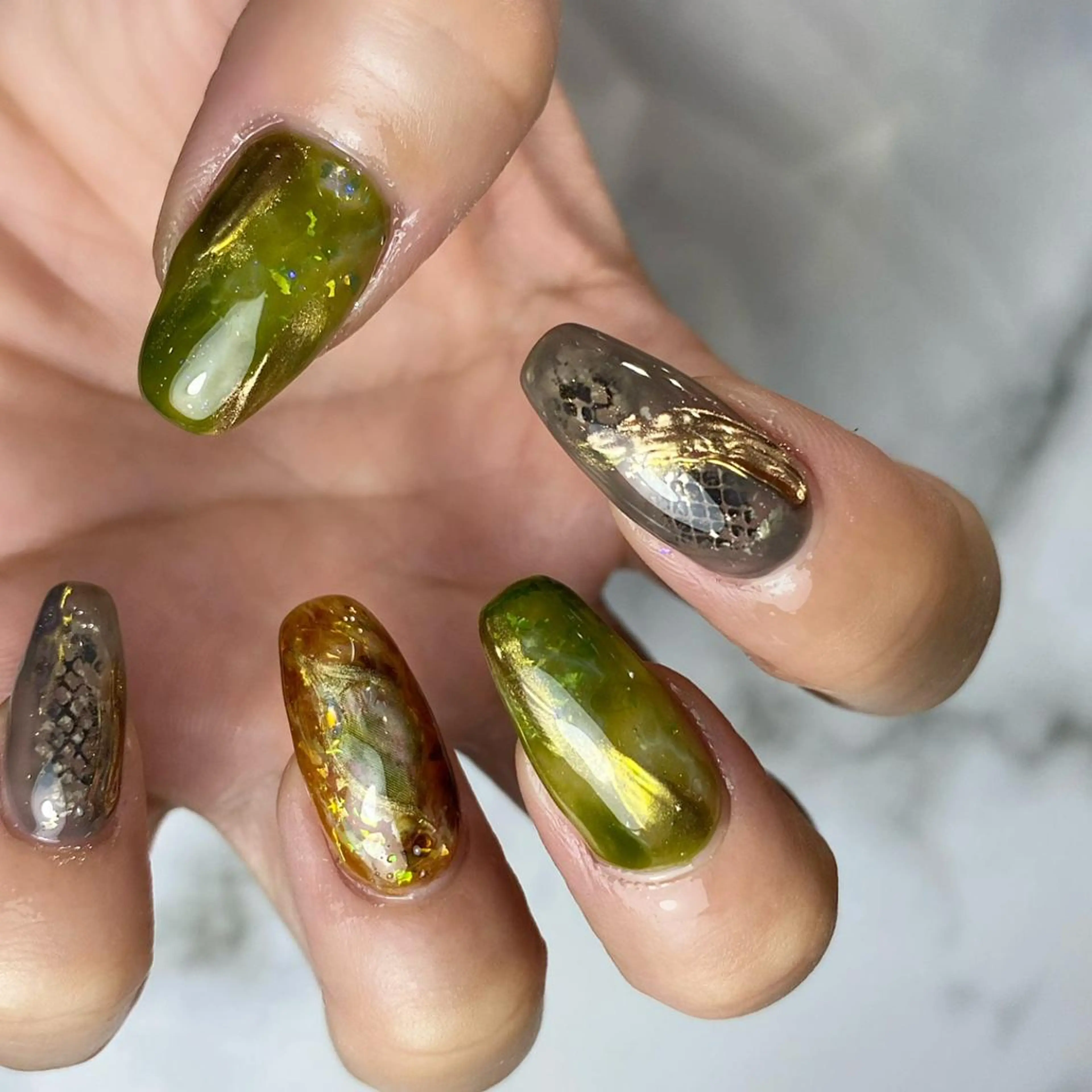 ネイル べっ甲ネイル Nail ameria megu所属・ameria meguのネイルデザイン
