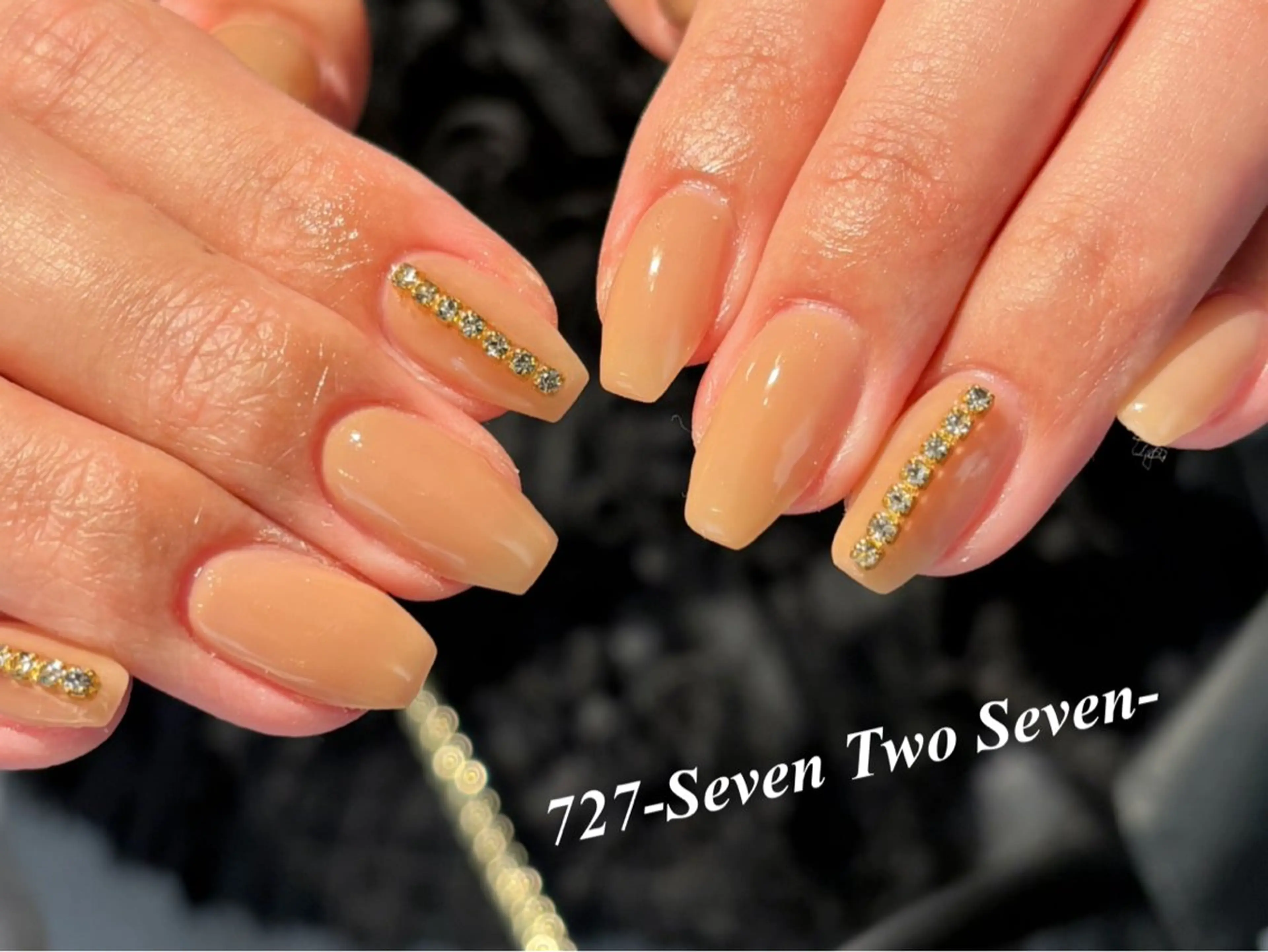 ネイル ハンドネイル 727 nailのネイルデザイン