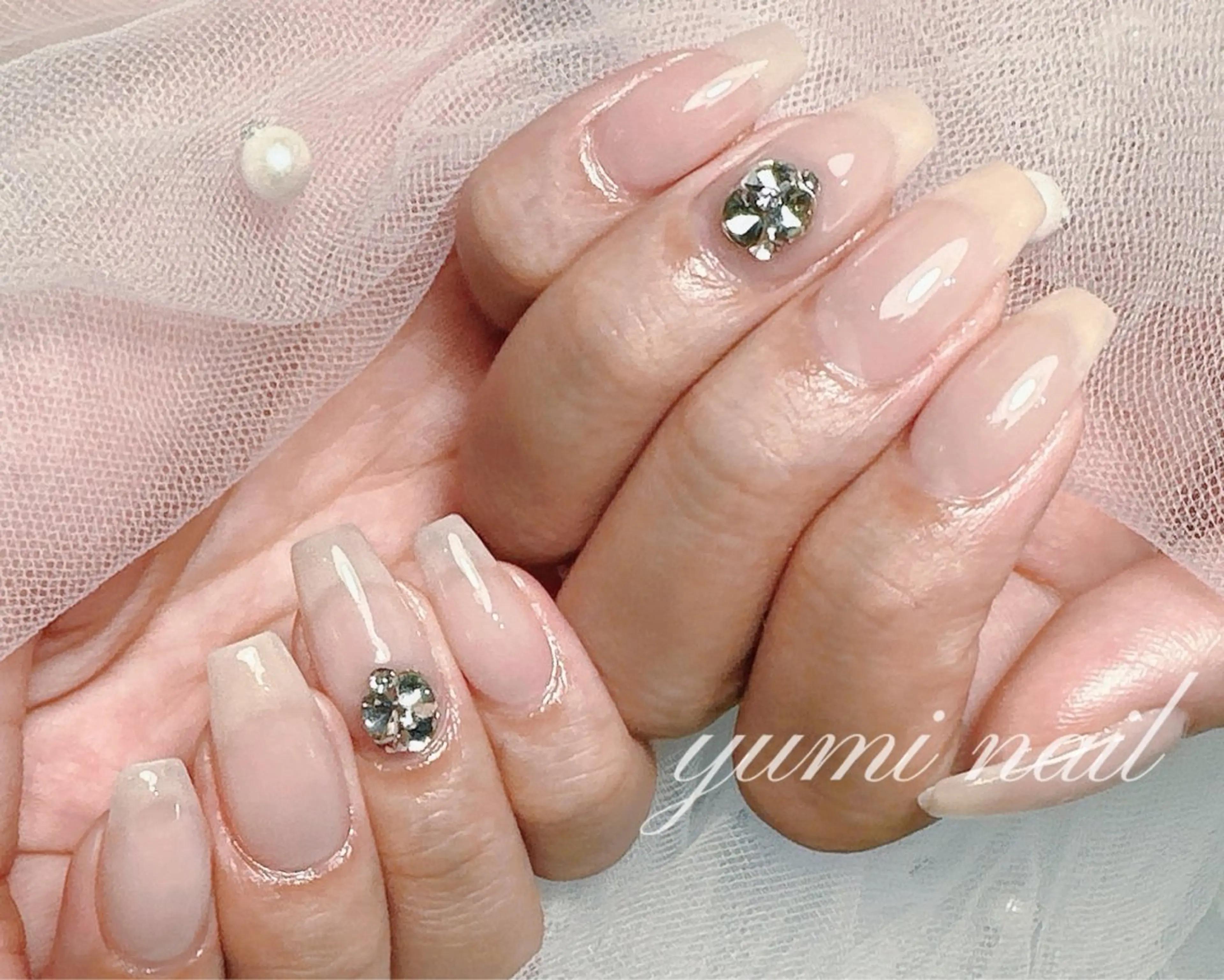 ネイル 𝐲𝐮𝐦𝐢🎀 長さ出しデザイン専門のネイルデザイン