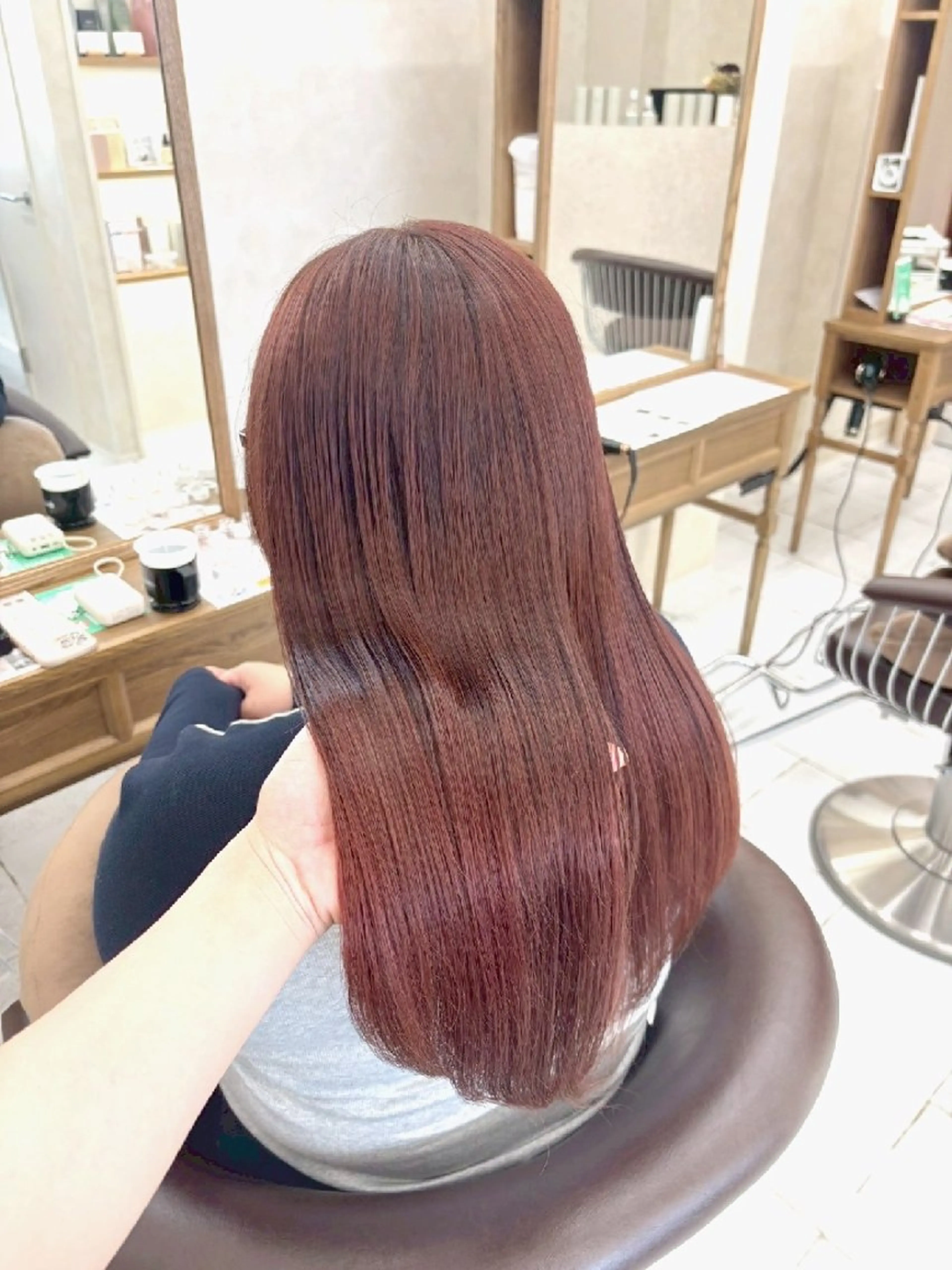 ロング 縮毛矯正💎/ 美髪ストレート🫧のヘアスタイル