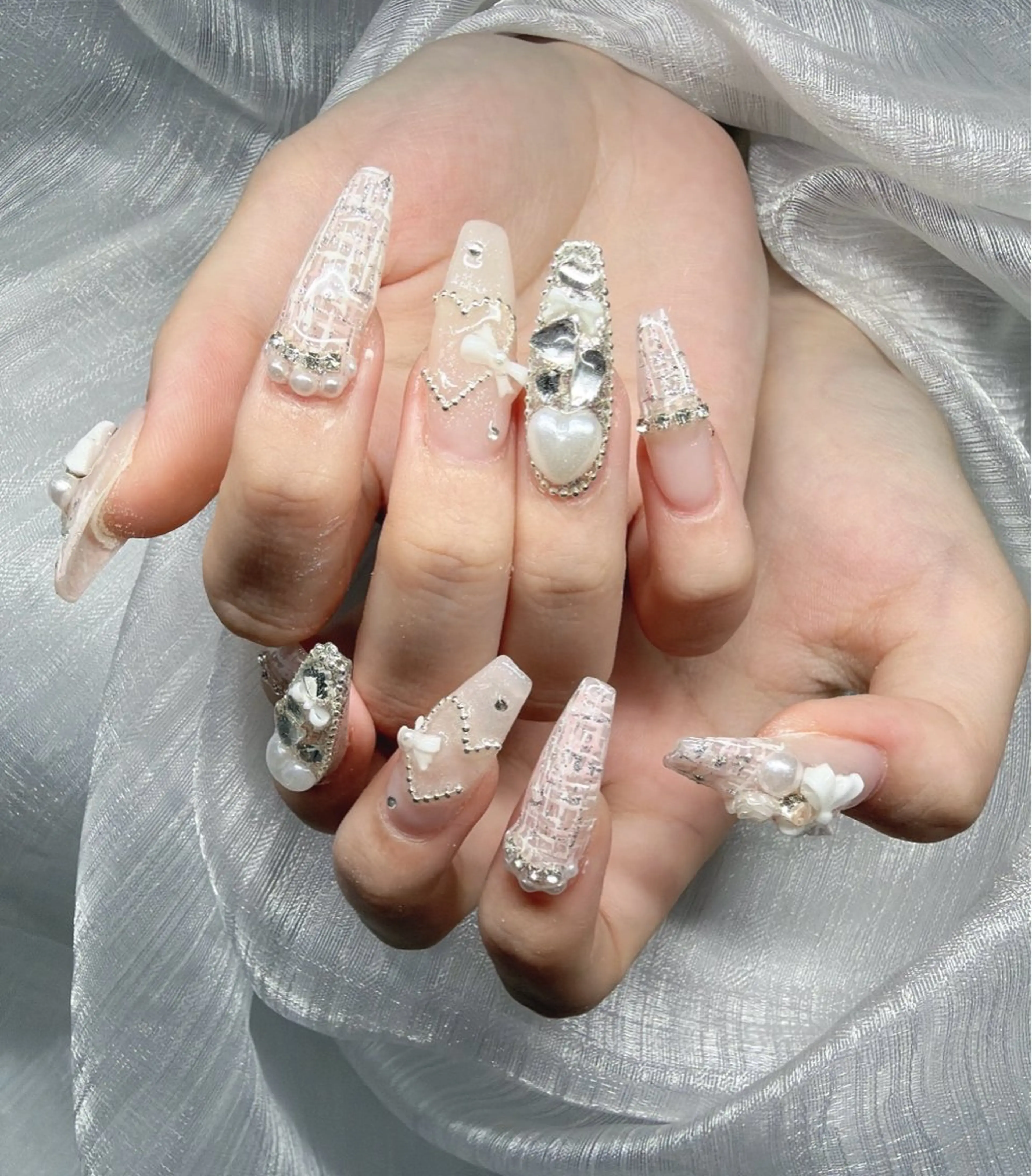 ネイル ハンドネイル Lee Nailsのネイルデザイン