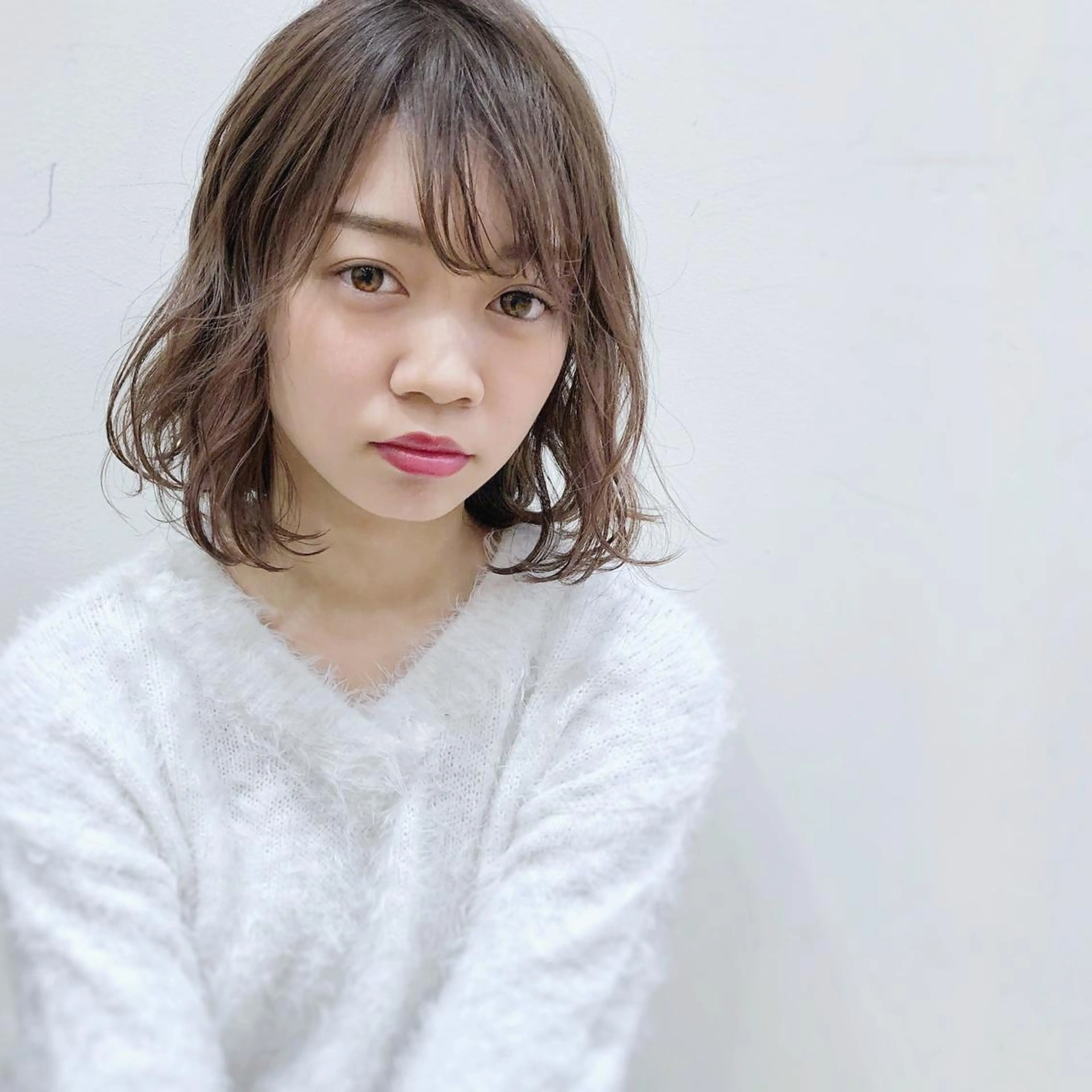 ミディアム カラー ケアブリーチ 坪井佑樹のヘアスタイル