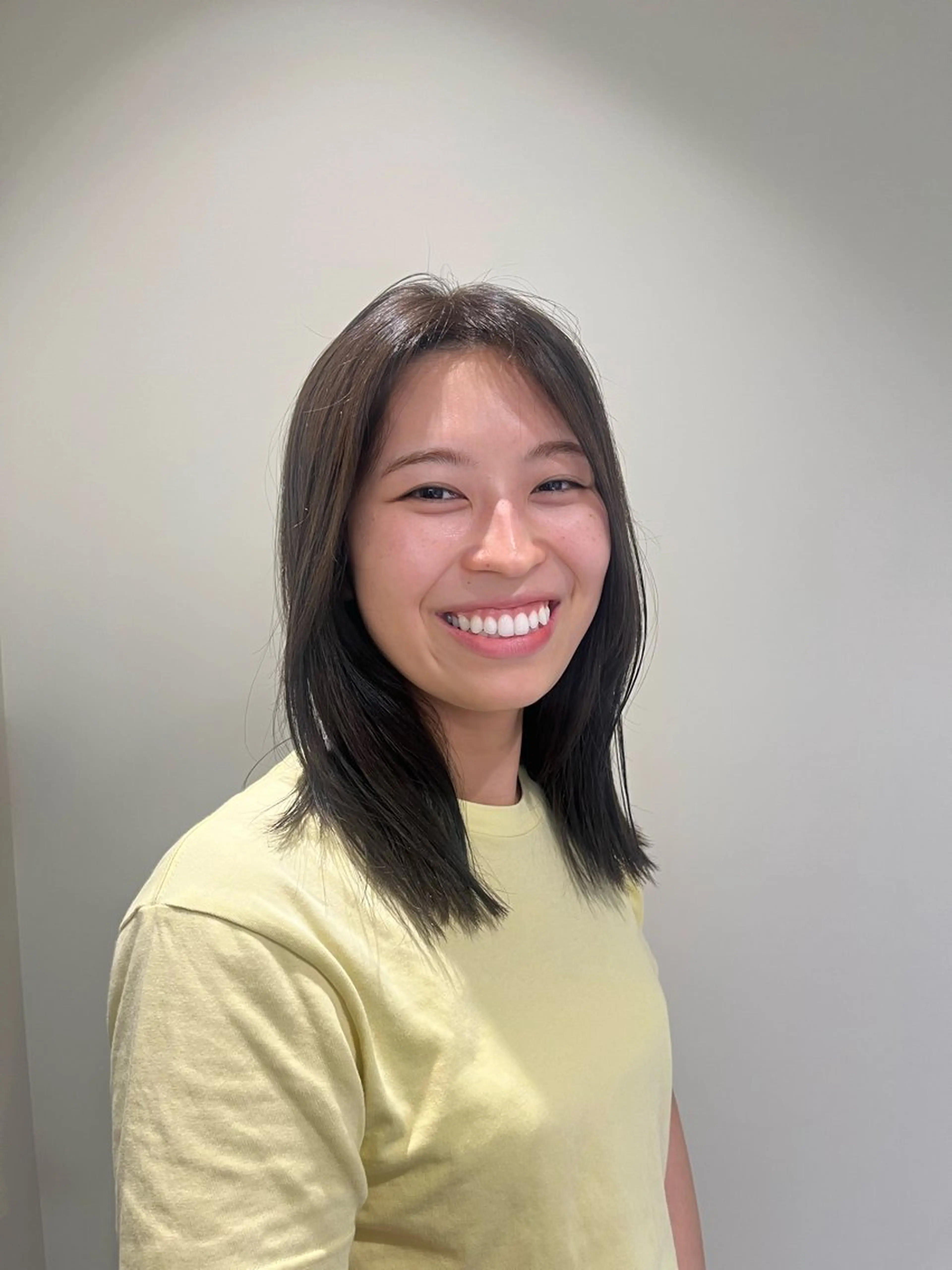 ミディアム 山村 野々羽のヘアスタイル