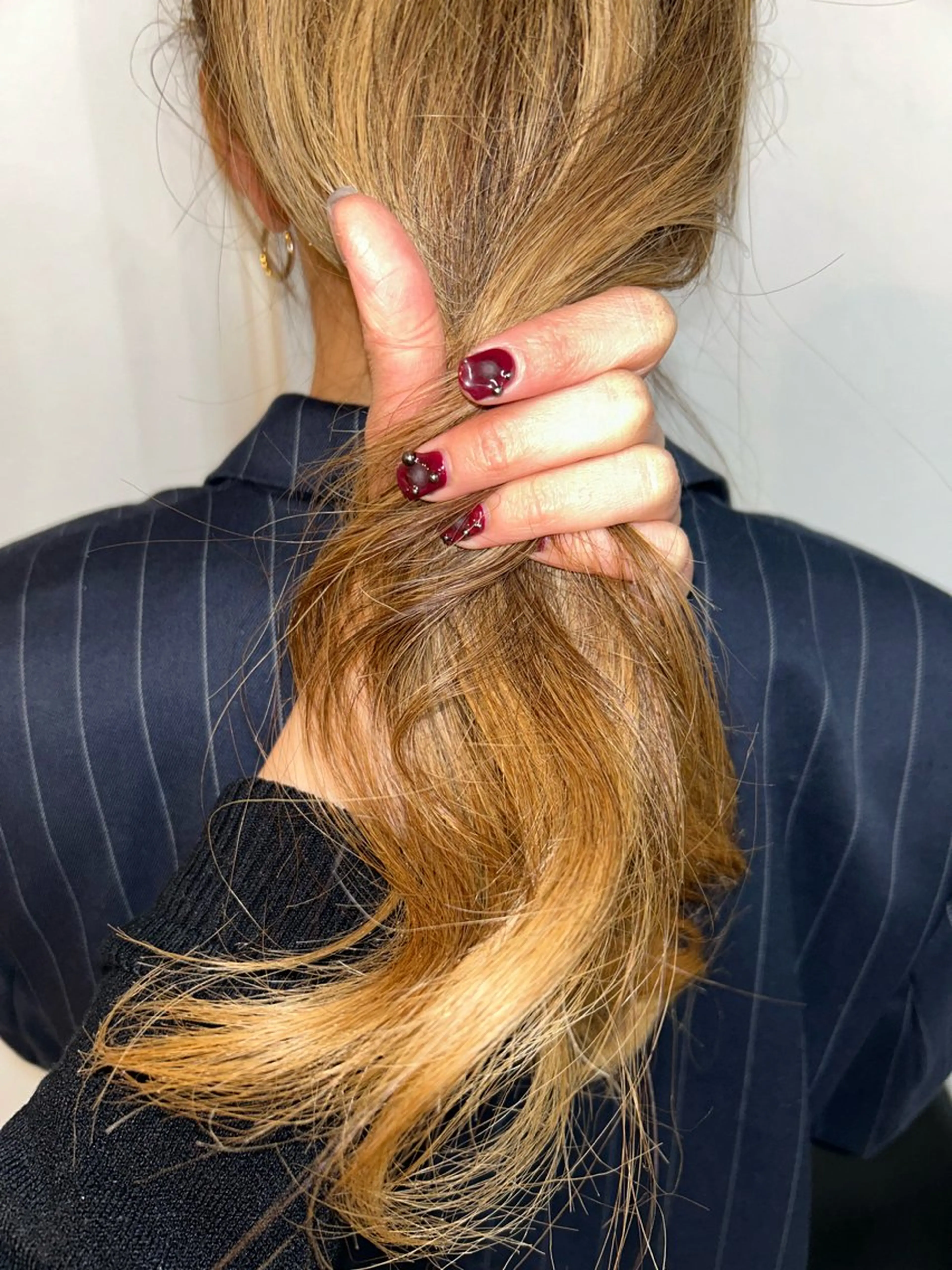 ロング freera所属・湯浅 美玖のヘアスタイル