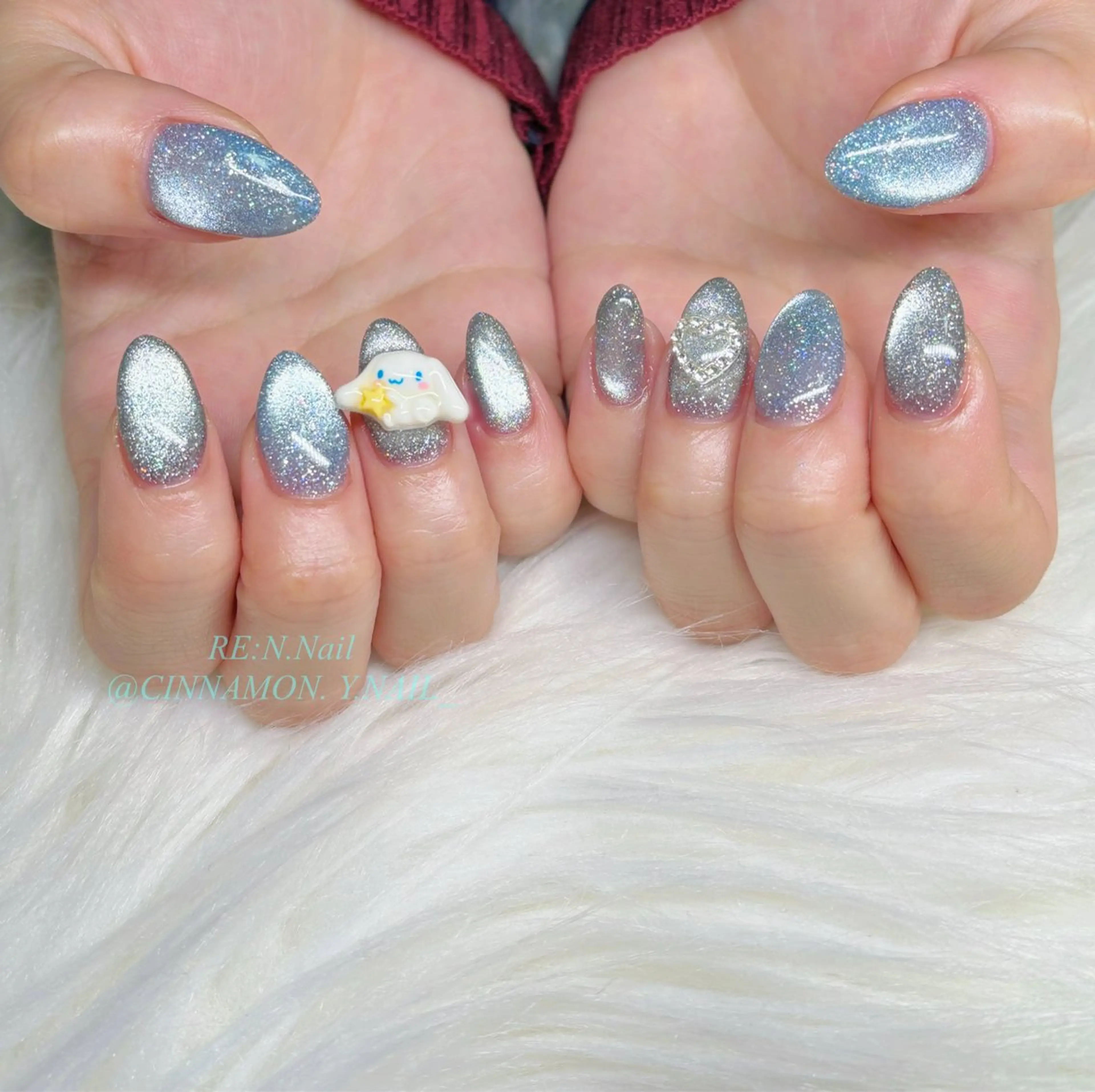 ネイル マグネットネイル ハンドネイル Yuna🩵 RE:N.Nailのネイルデザイン