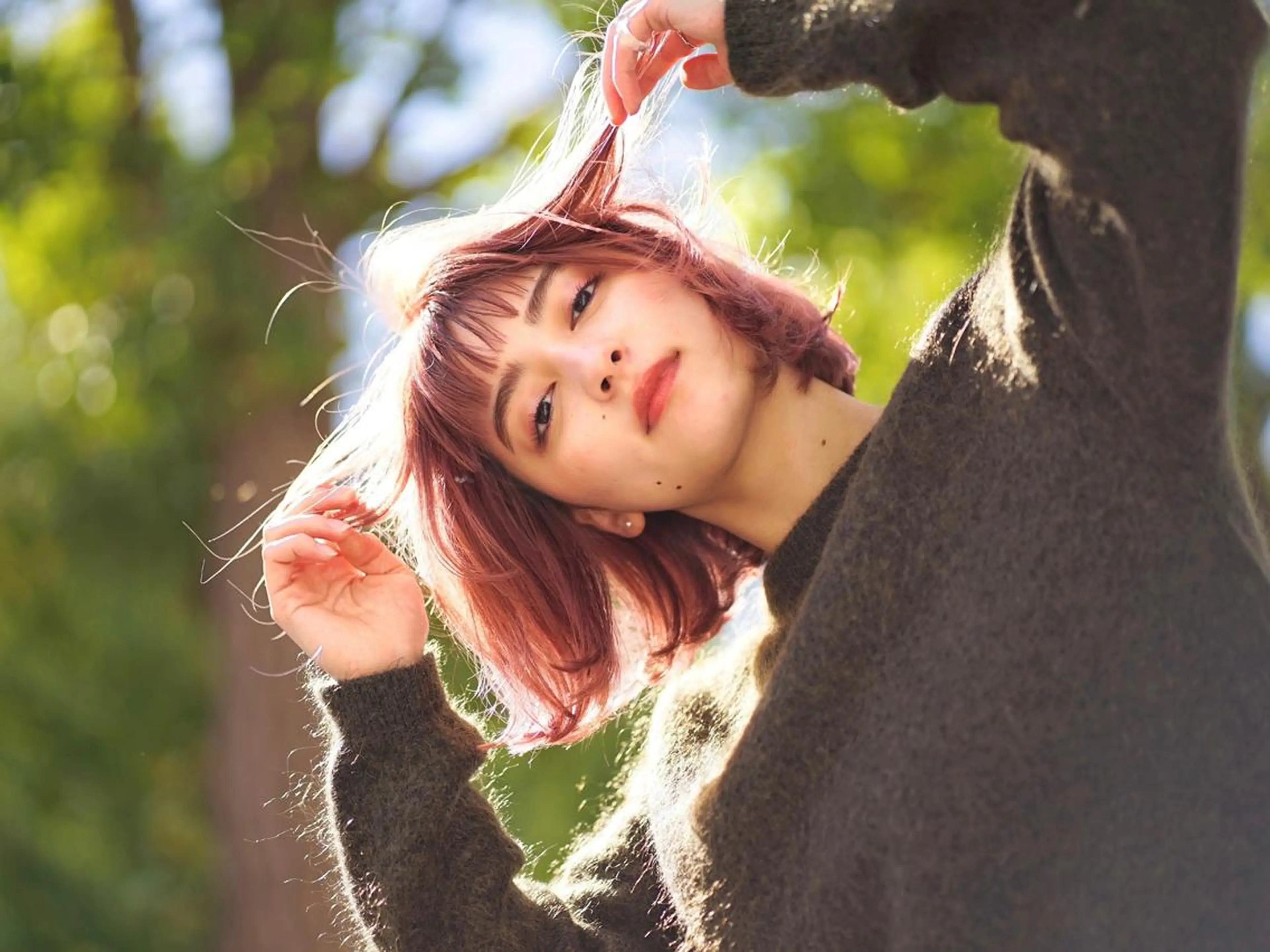 セミロング カラー パーマ ヘアアレンジ アディクシーカラー アッシュ バレイヤージュ ベージュカラー ブリーチ newi grande 横浜店のヘアスタイル