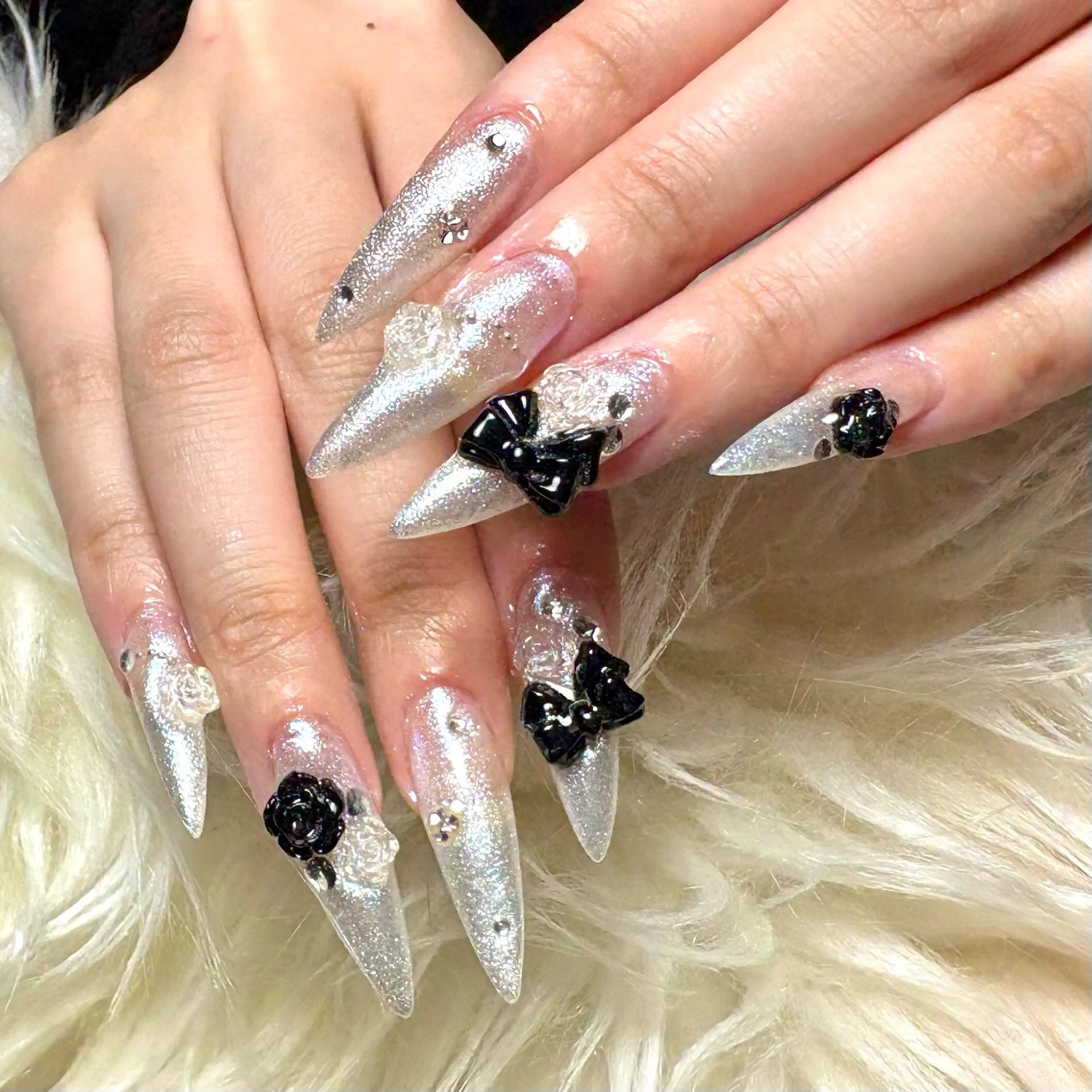 ネイル ハンドネイル ハンドケア hohomi .のネイルデザイン