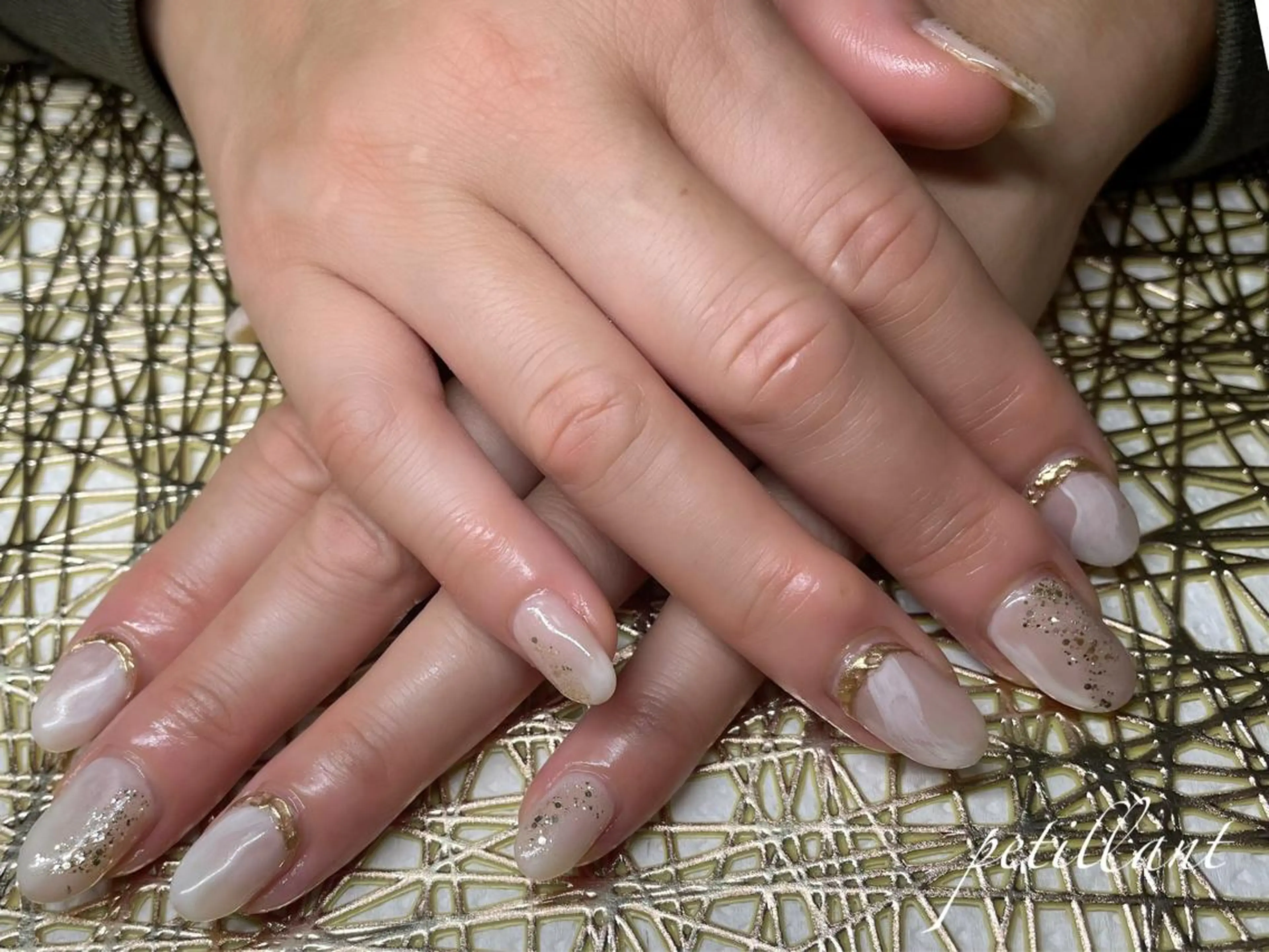 ネイル キラキラネイル シンプルネイル petillant所属・nail salon petillantのネイルデザイン