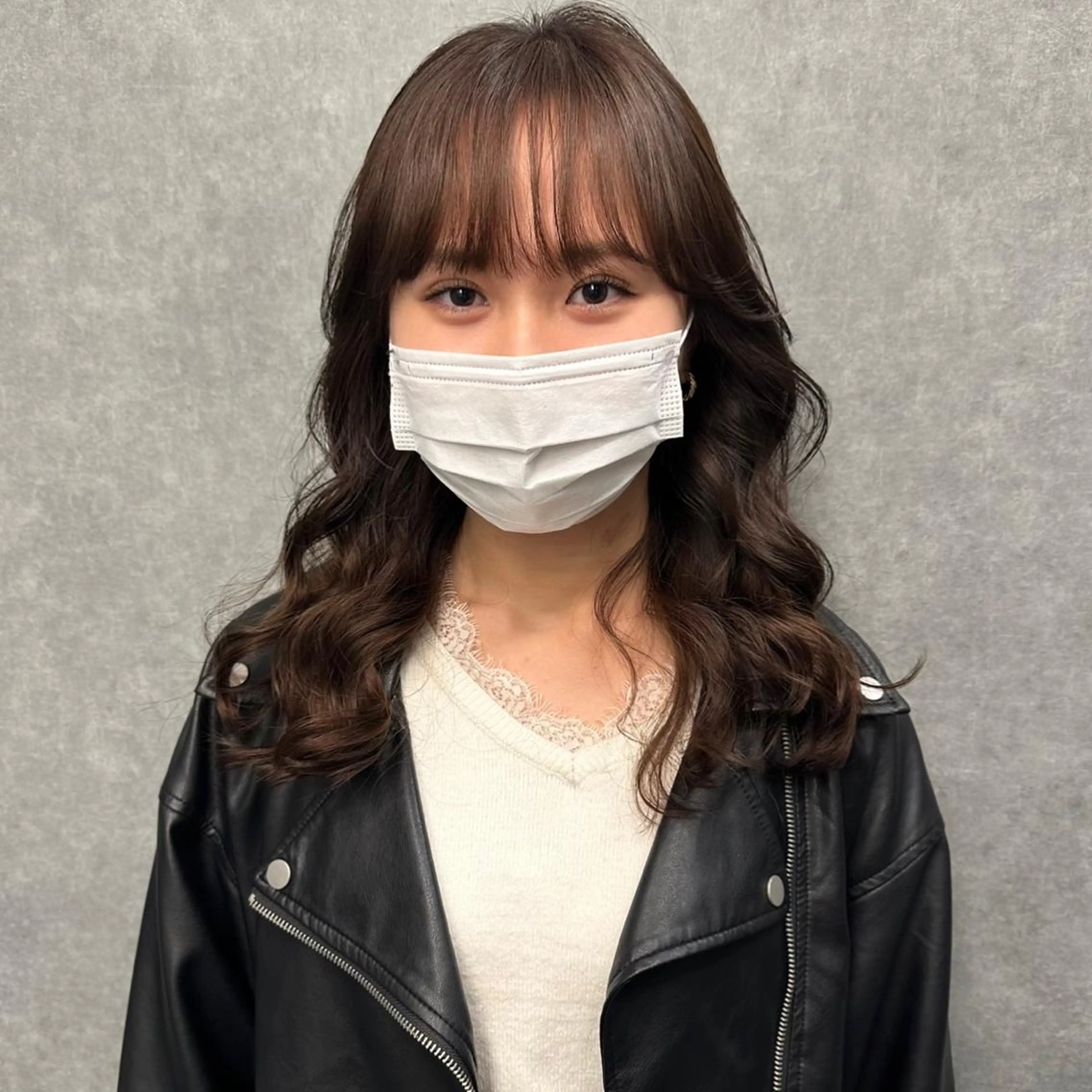 ミディアム 古沢 新のヘアスタイル