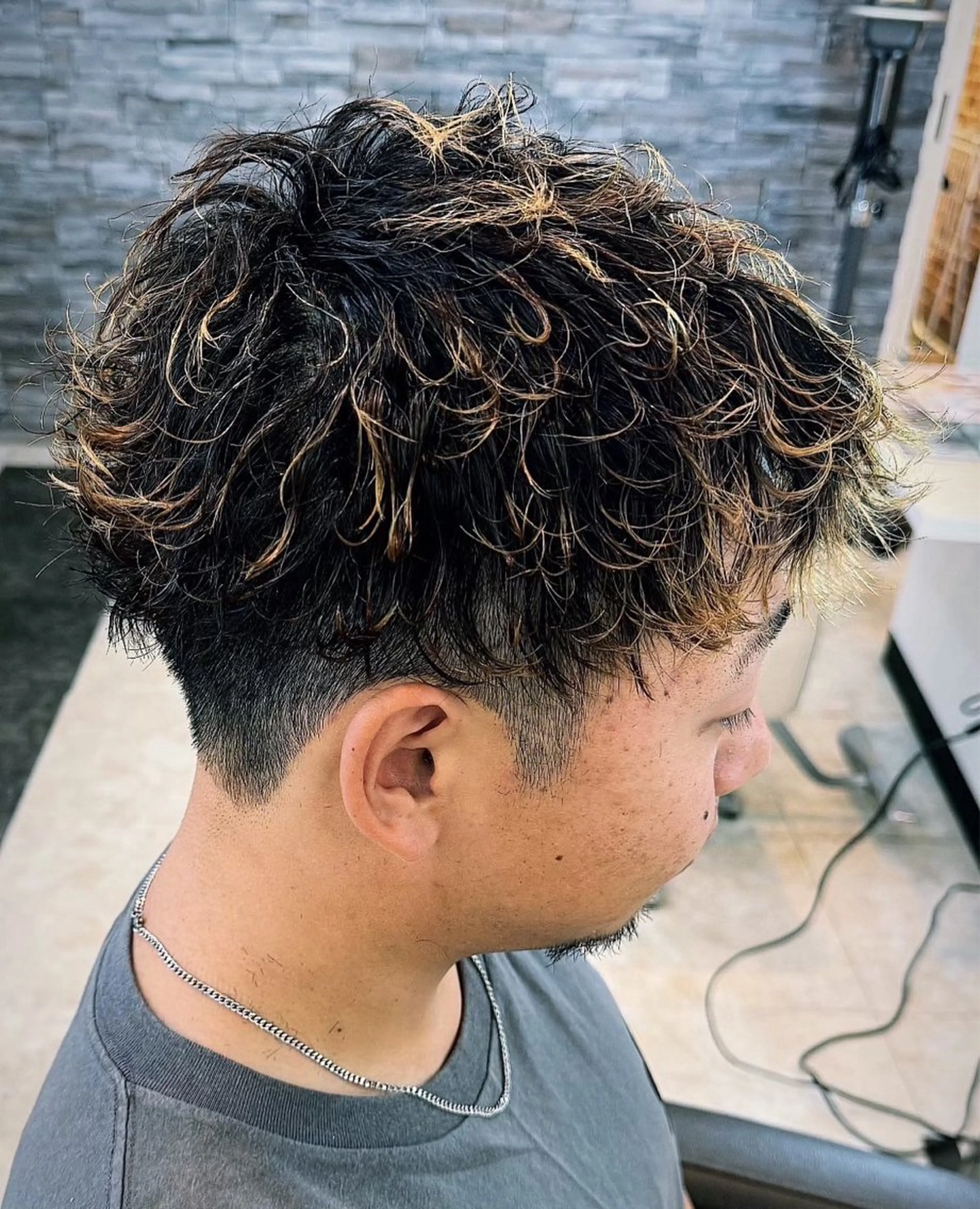 パーマ メンズ 平井 沙希のヘアスタイル