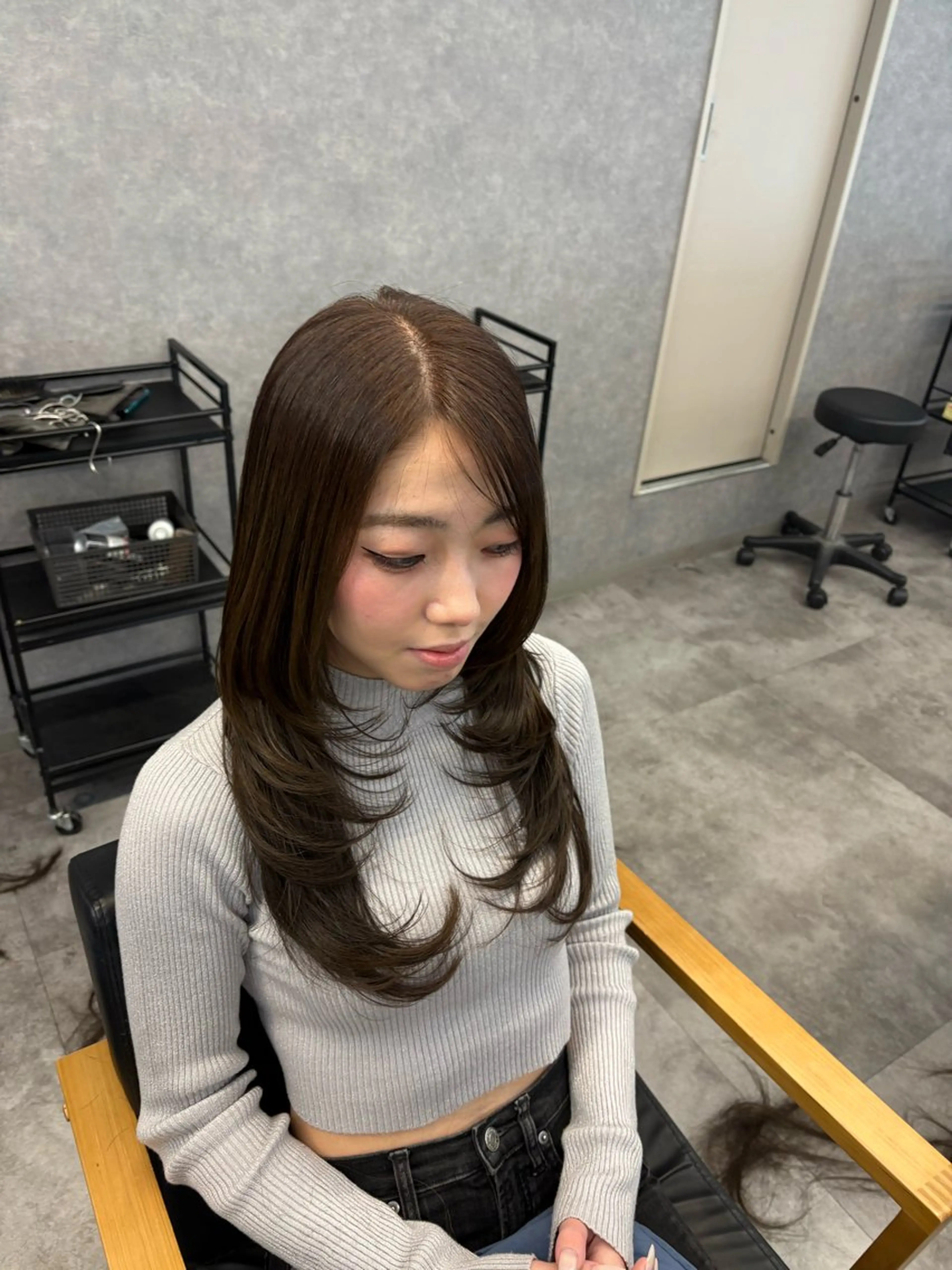 ロング カラー パーマ レイヤーカット カット ヘアカラー 梅田美容師/カラー/ レイヤー/ハイライトのヘアスタイル