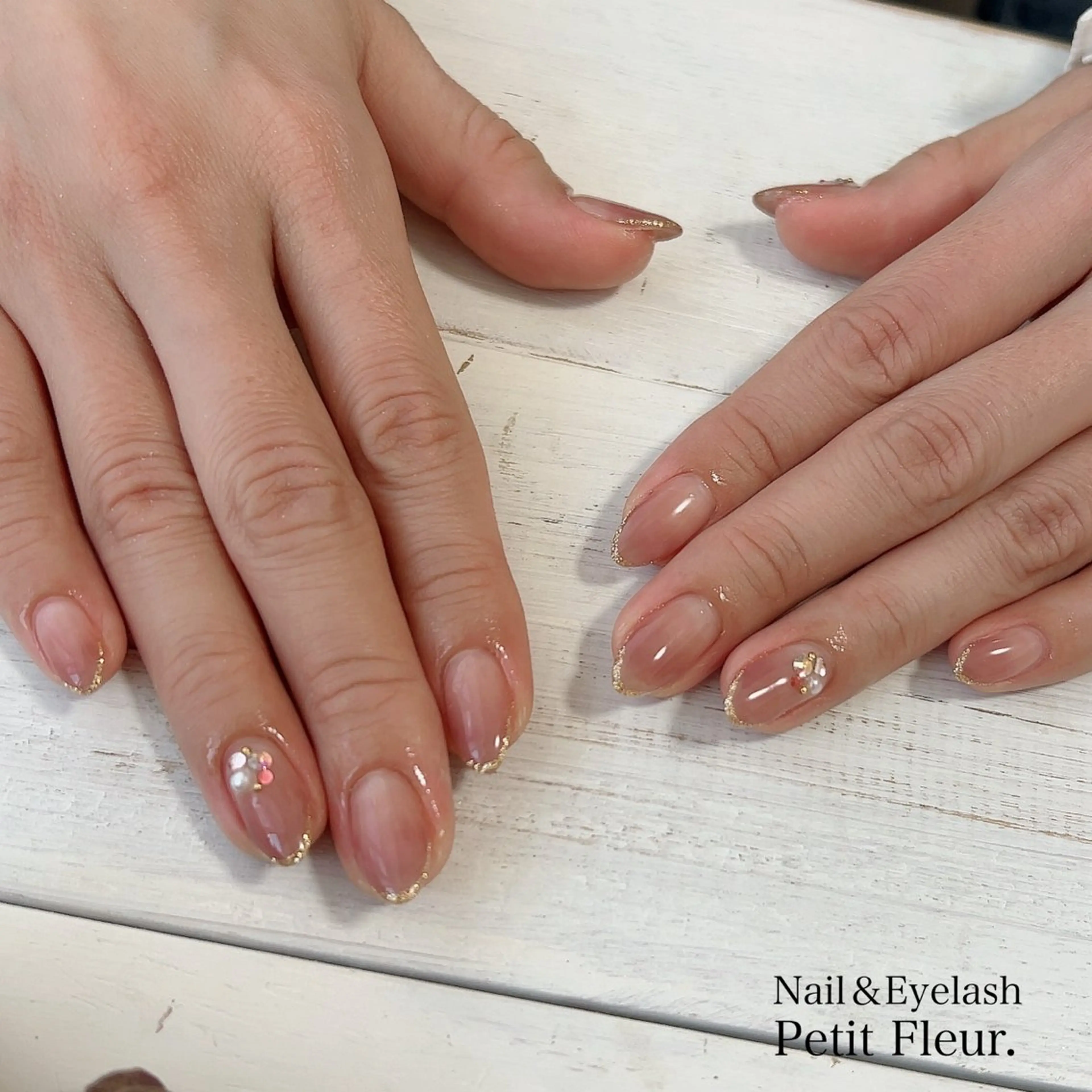 ネイル Petit Fleur所属・青柳 亜梨奈のマツエク・マツパデザイン