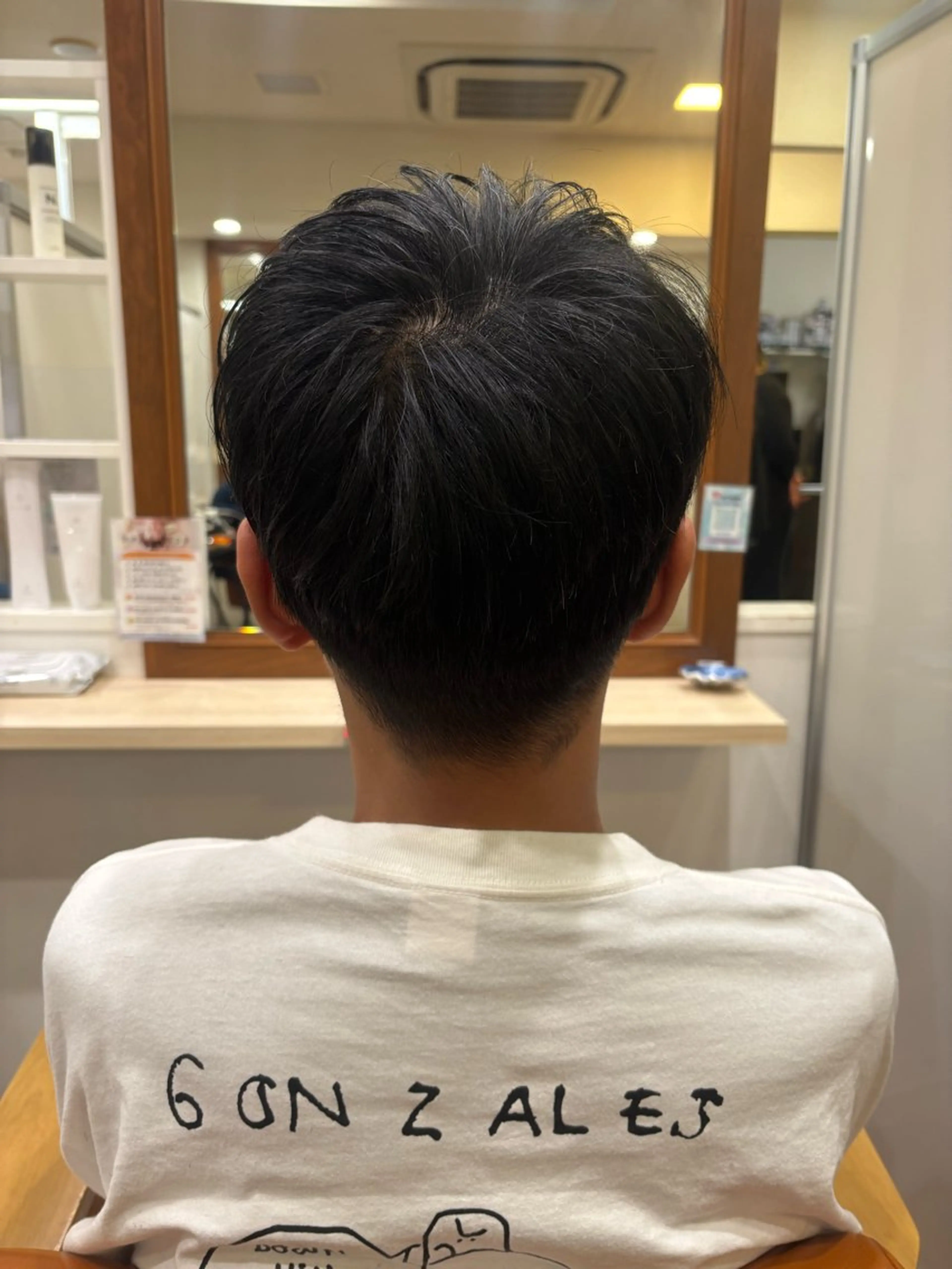 ショート メンズ 宮越 えこのヘアスタイル