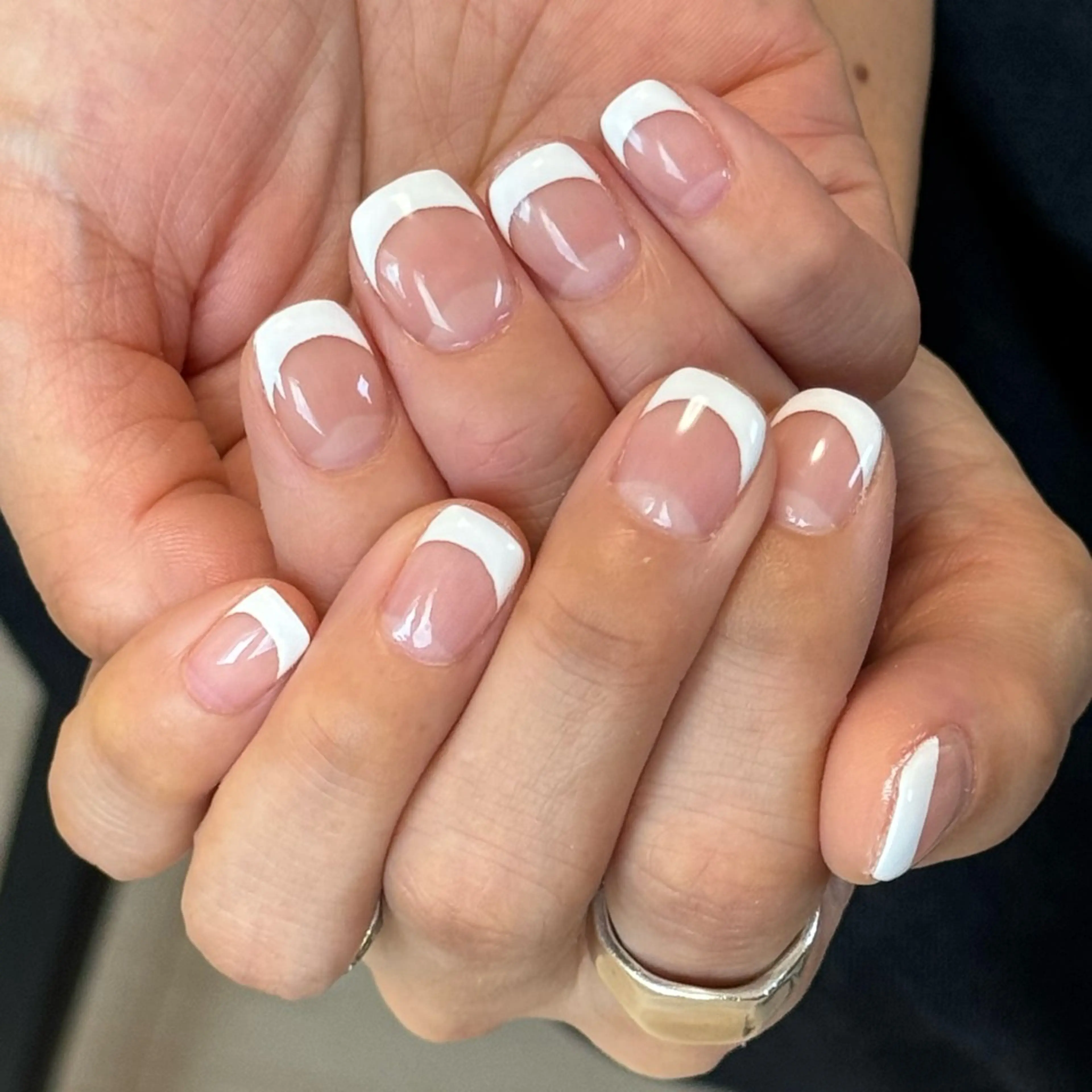 ネイル フレンチネイル ショートネイル ハンドネイル Hana_ Rieのネイルデザイン