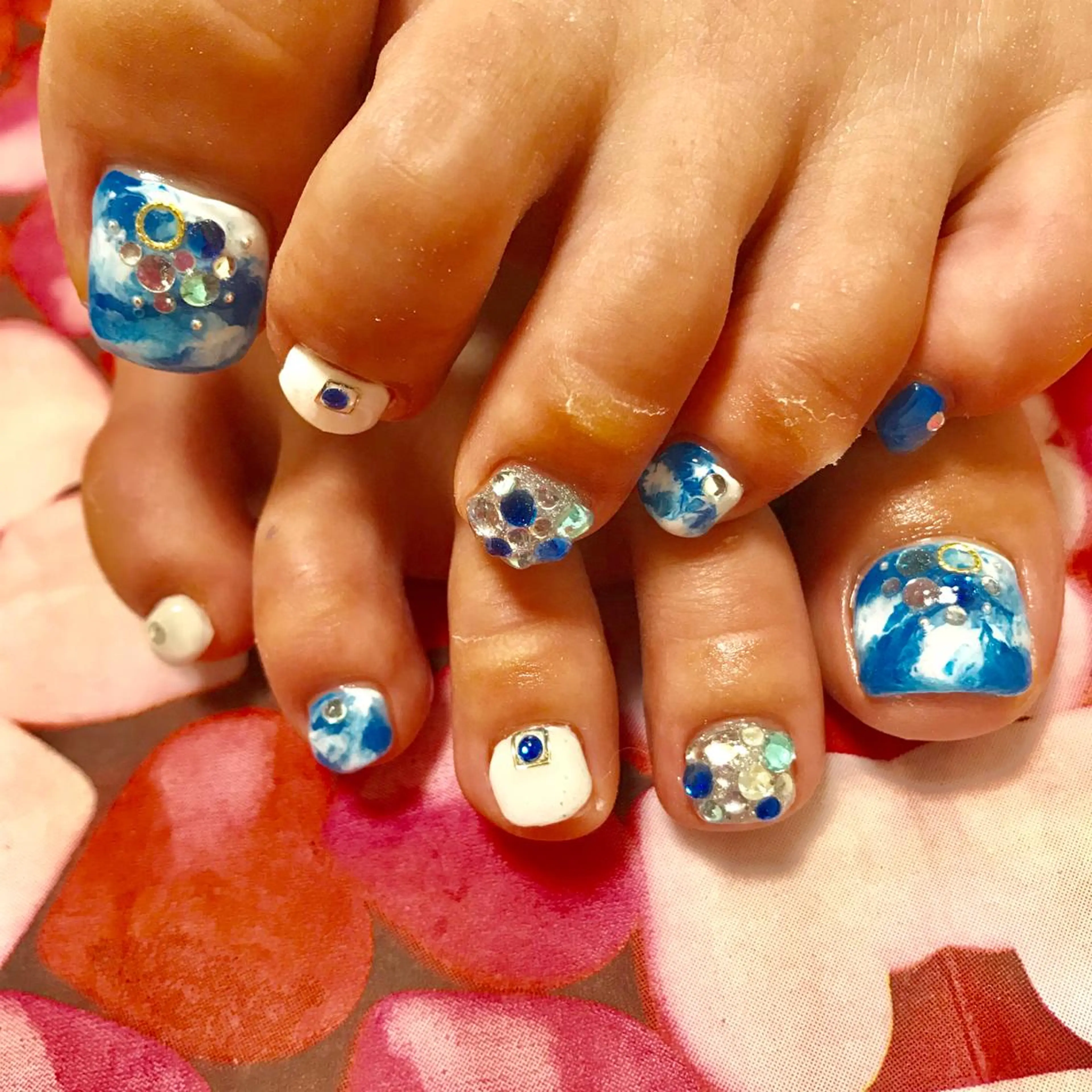 ネイル LOVEnail tomoのネイルデザイン