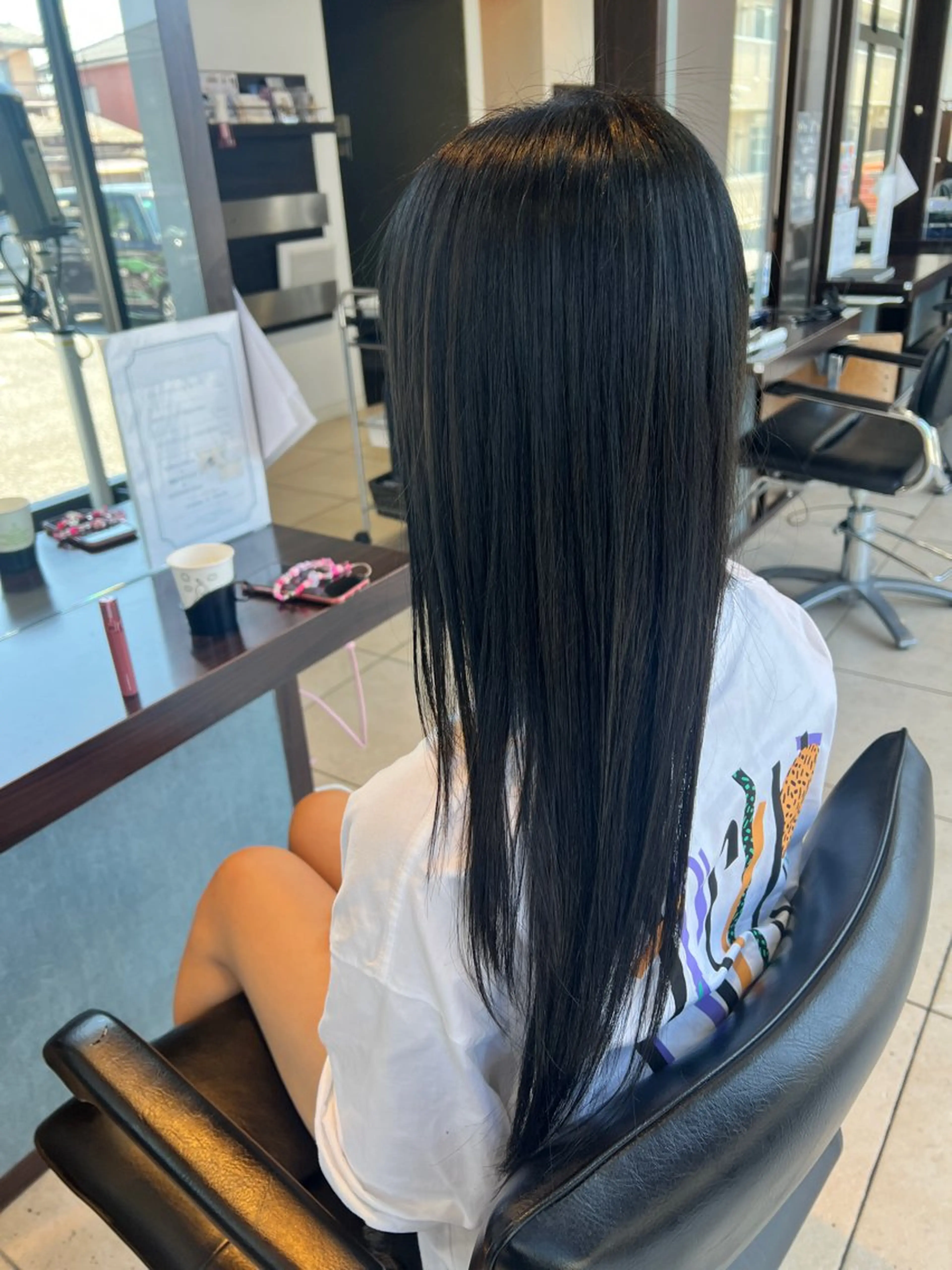 ロング OPERA 赤塚のヘアスタイル