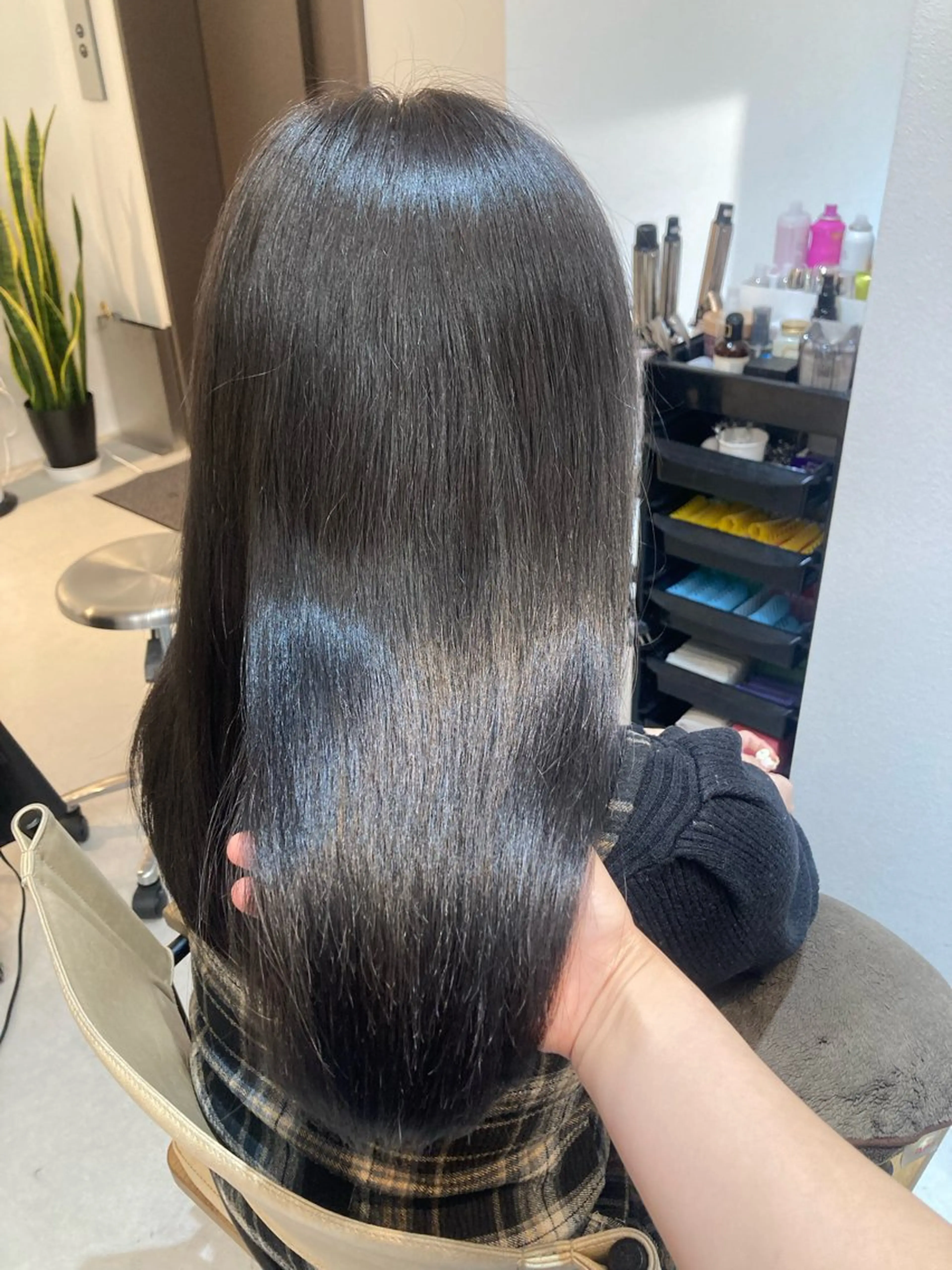 ロング カット ヘアカラー トリートメント ✨色持ちの良い艶 カラー✨蟹江真世のヘアスタイル