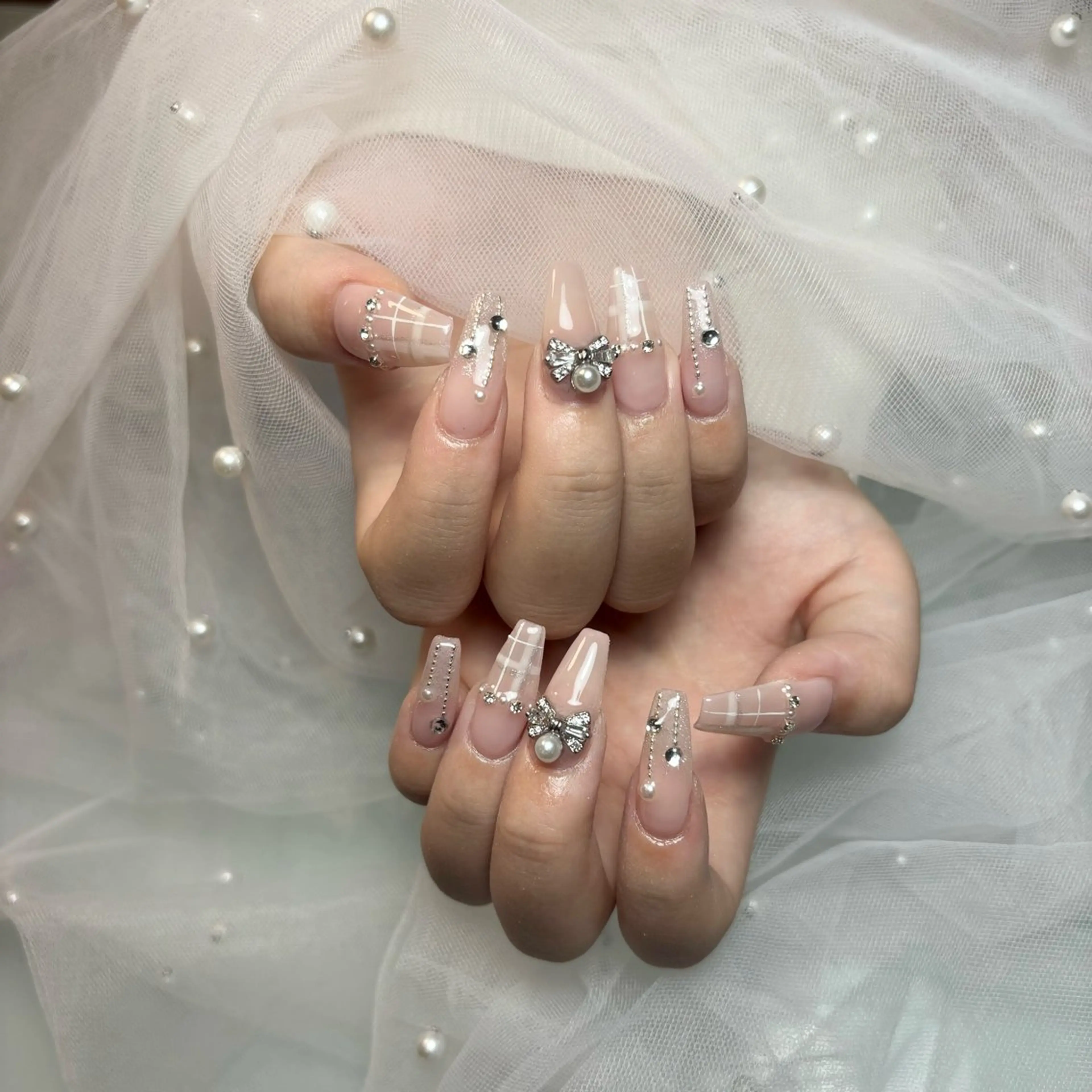 ネイル ハンドネイル ୨୧ mio୨୧のネイルデザイン