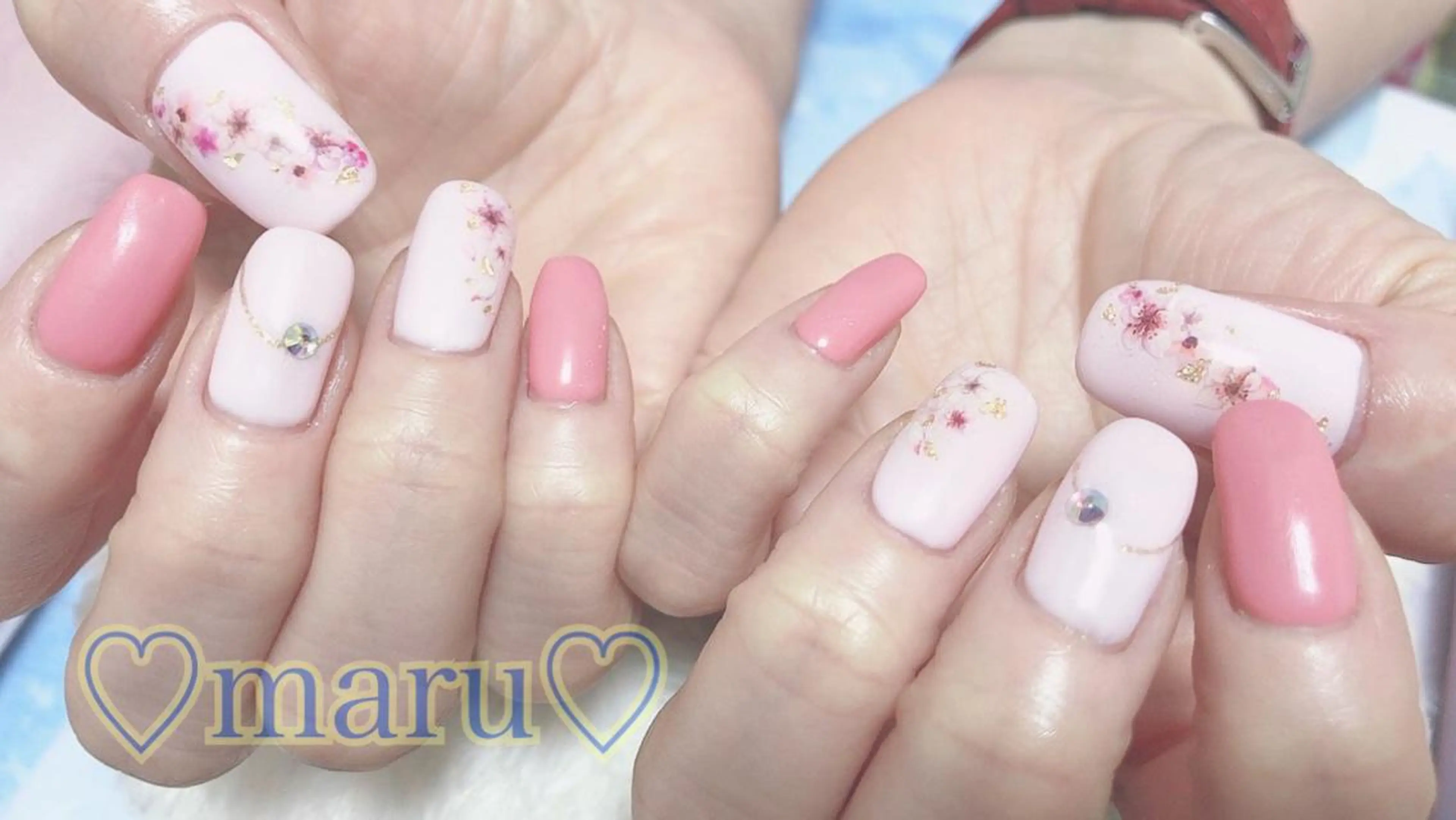 ネイル ハンドネイル フットネイル まるみ ♡のネイルデザイン