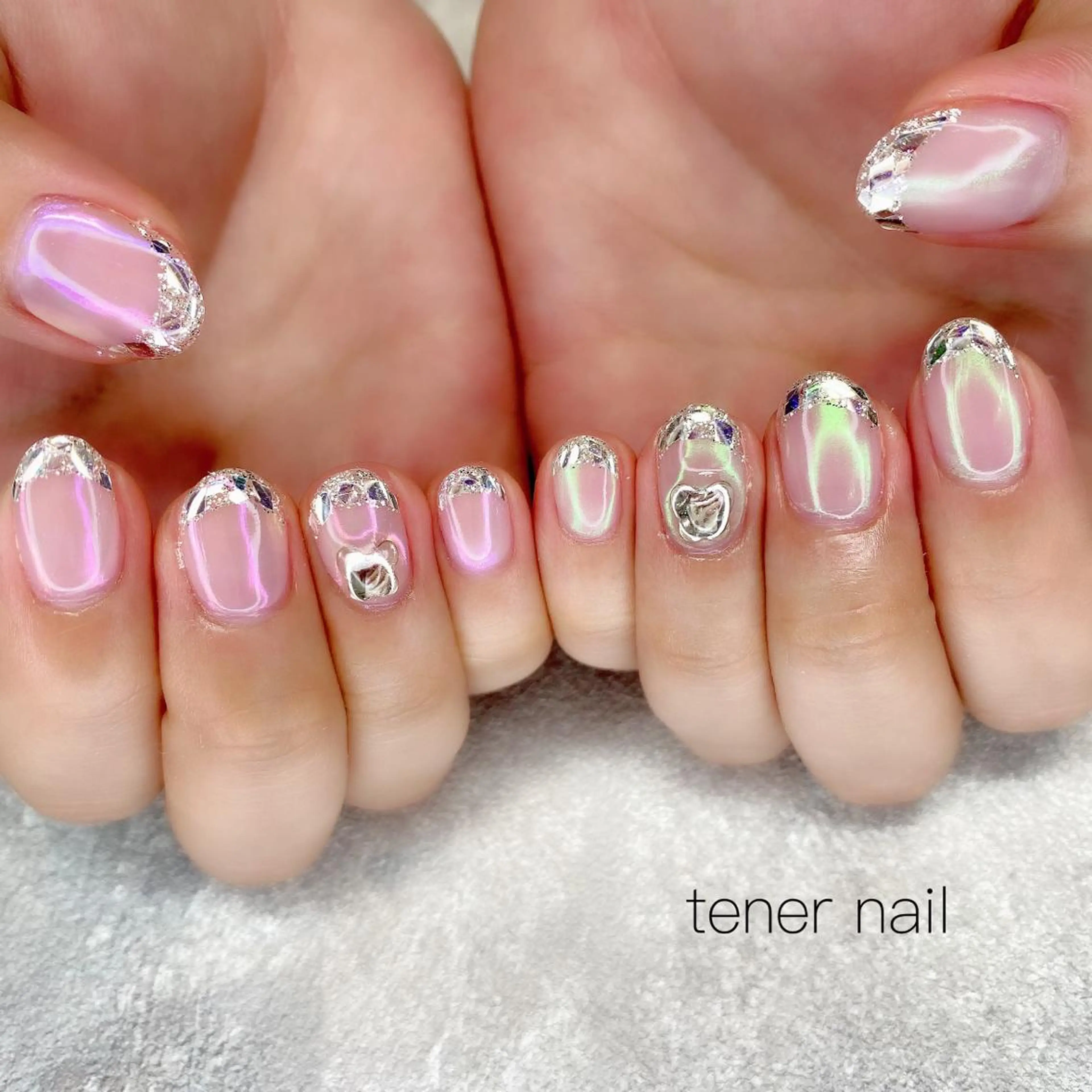 ネイル フレンチネイル ガラスフレンチ tener  nail  テネルネイル所属・テネルネイル tener nailのネイルデザイン
