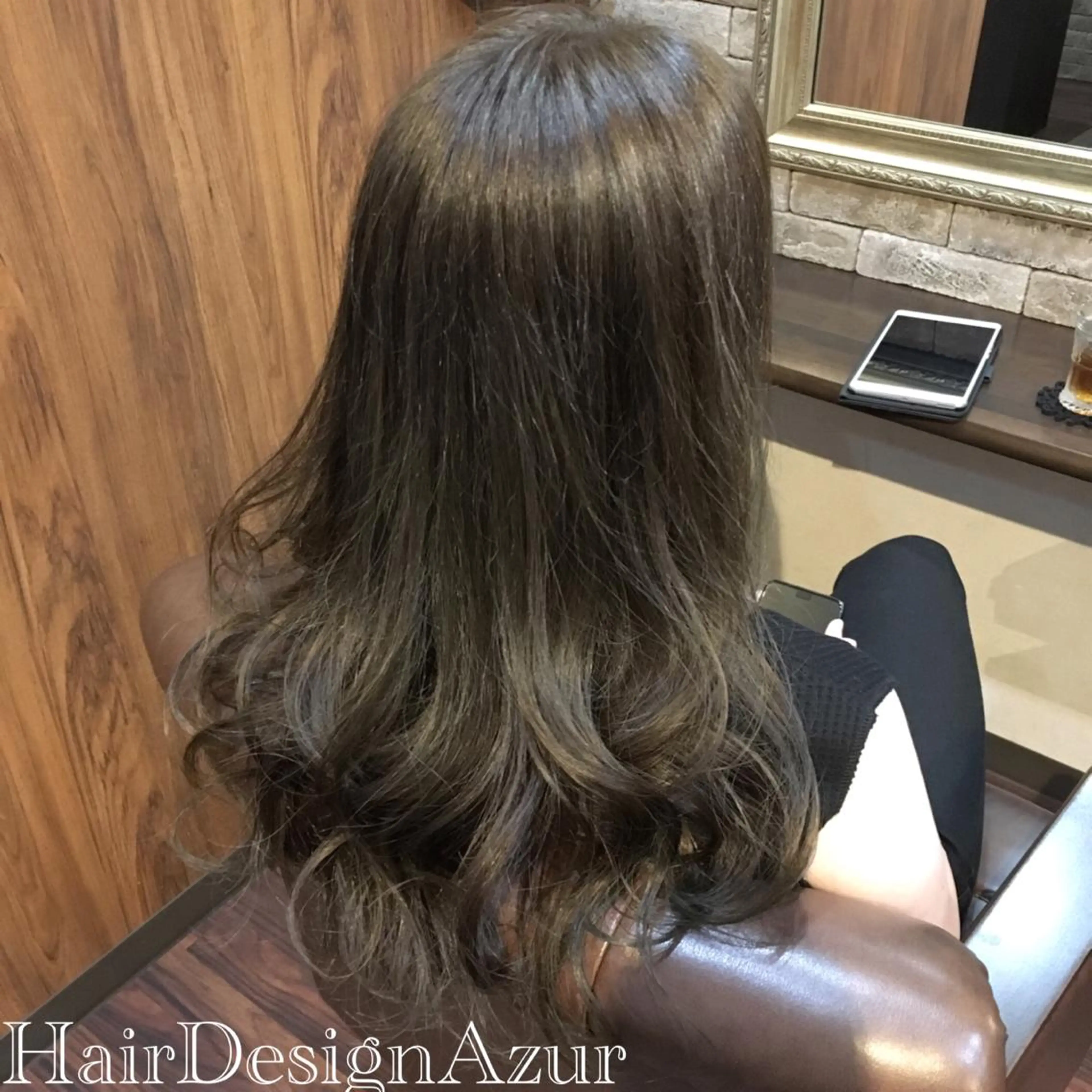 ロング カラー HairDesign Azurのヘアスタイル