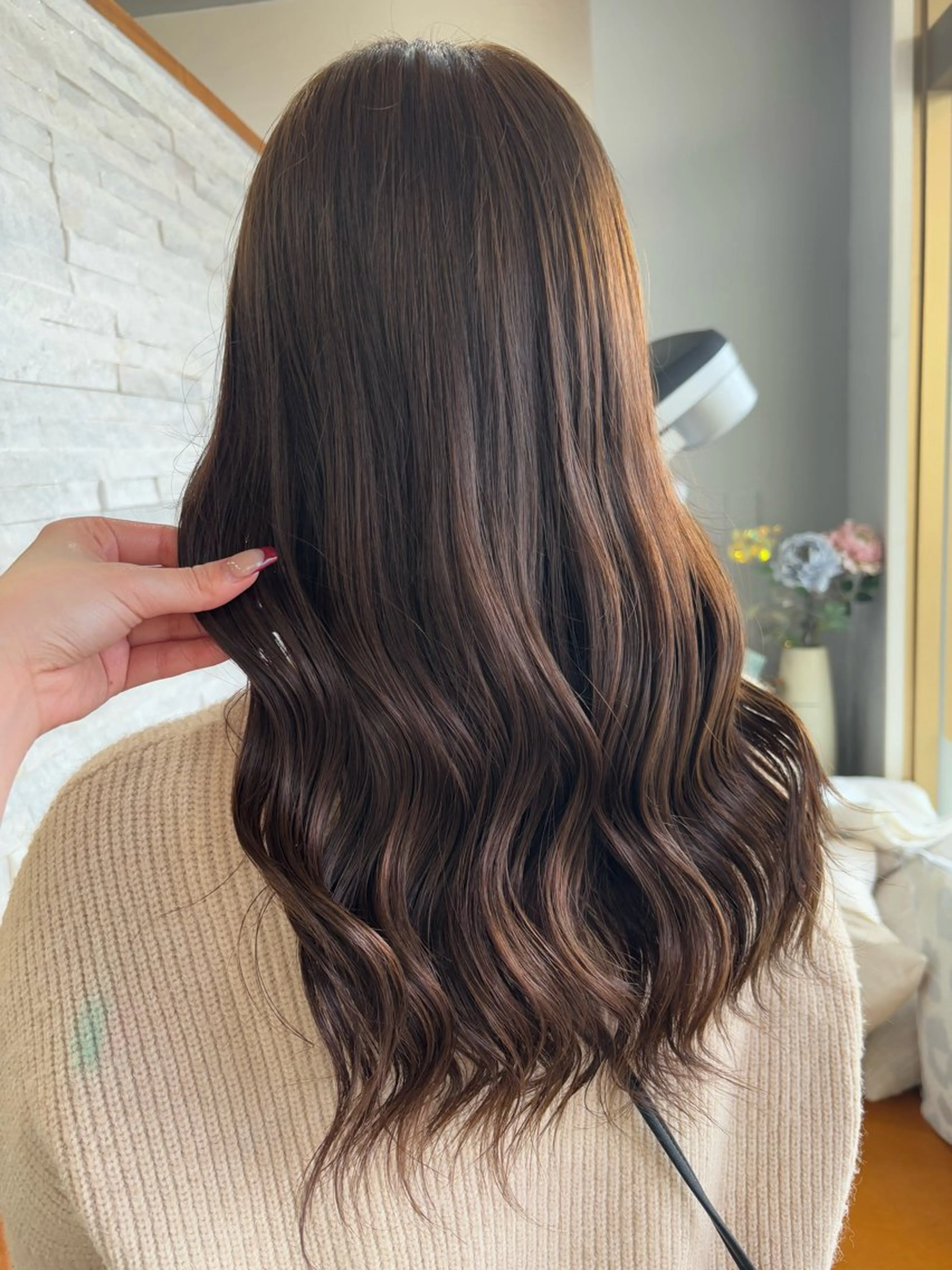 セミロング ヘアカラー miloc Maikaのヘアスタイル