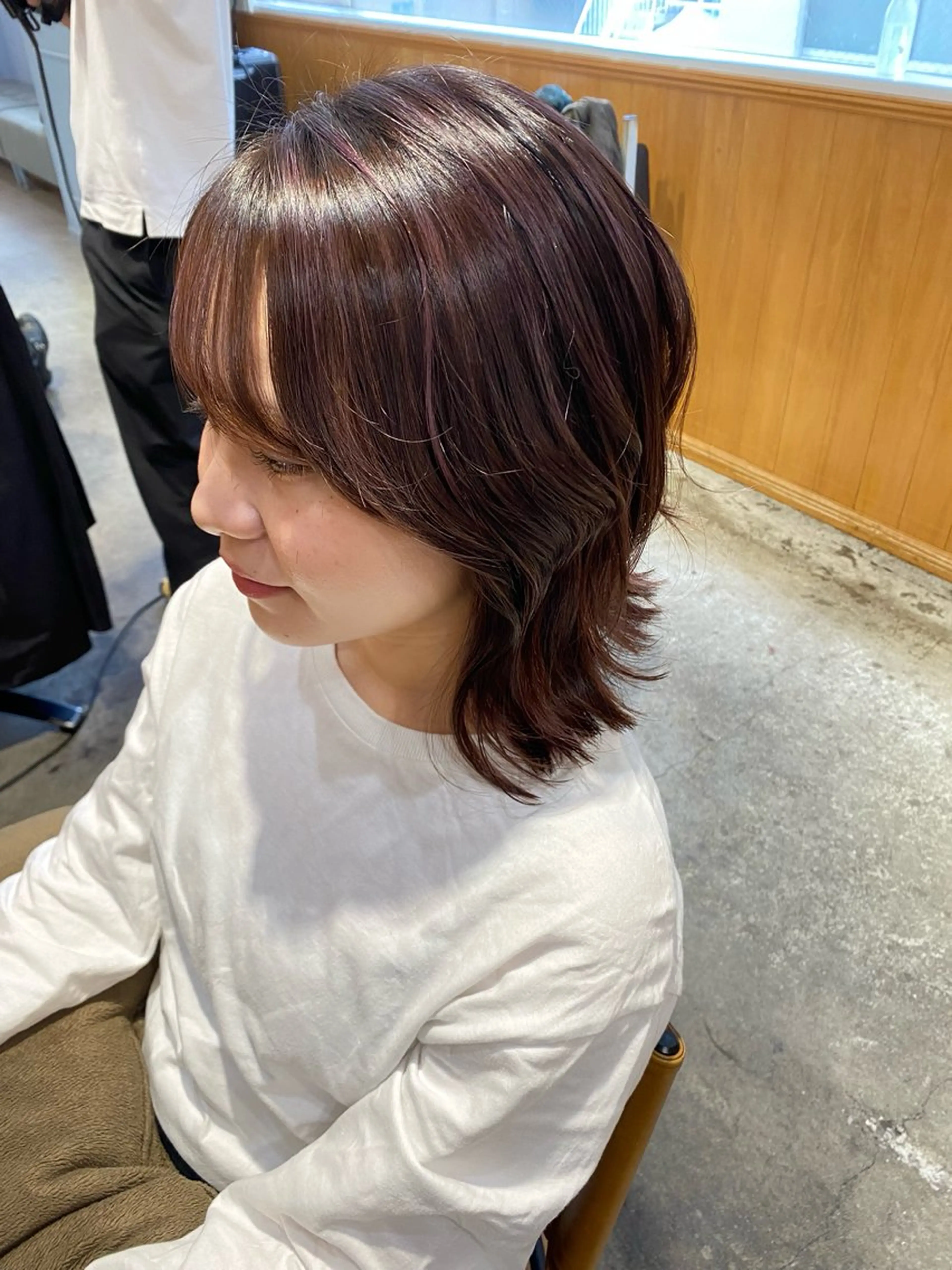 ミディアム ラベンダーベージュ ピンクラベンダー くびれヘア ハイライト レイヤーカット ヘアカラー GINZARay2 風本朱里🐥のヘアスタイル